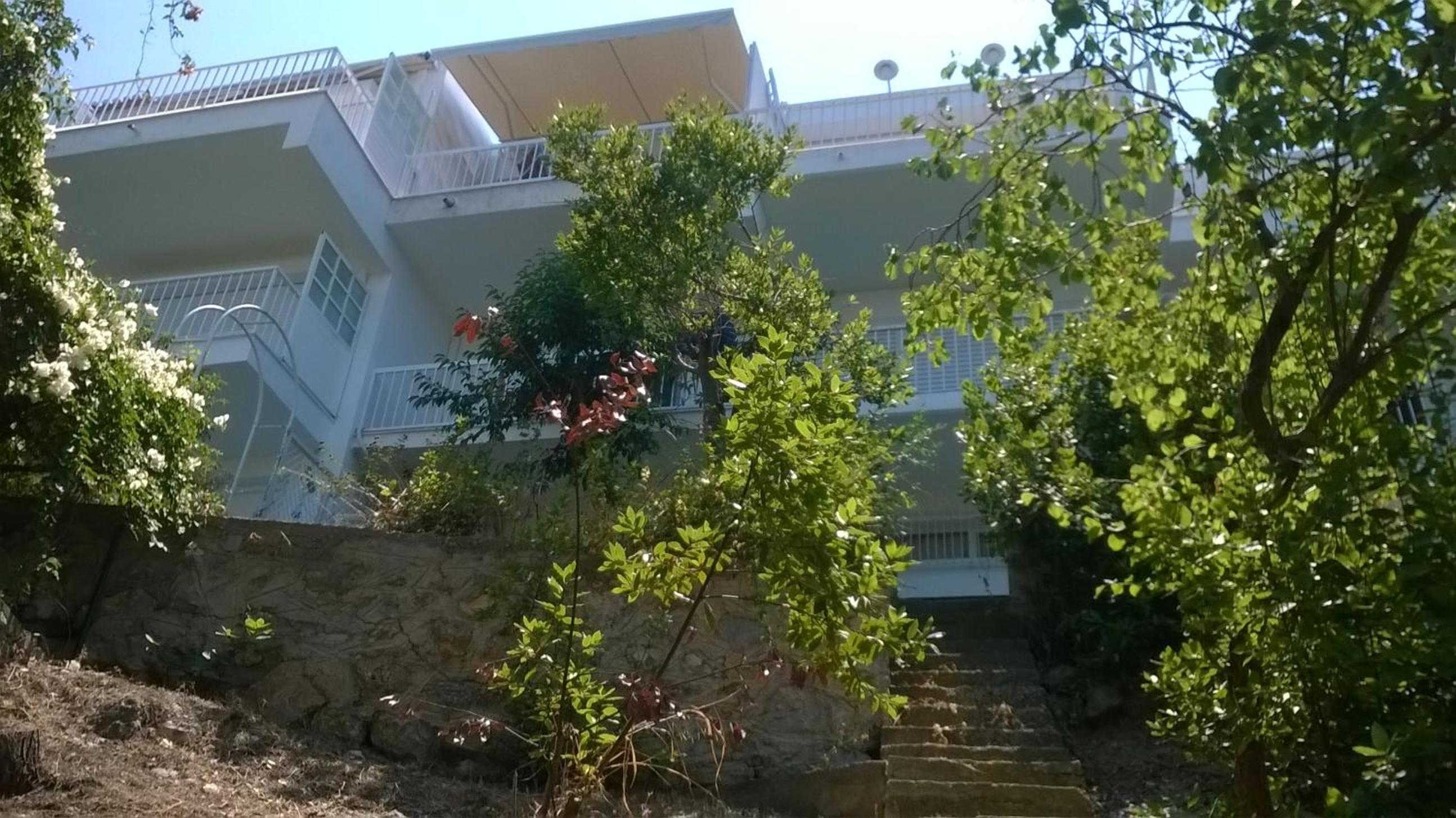 Hotel iliana's seaside maisonette - Image 1