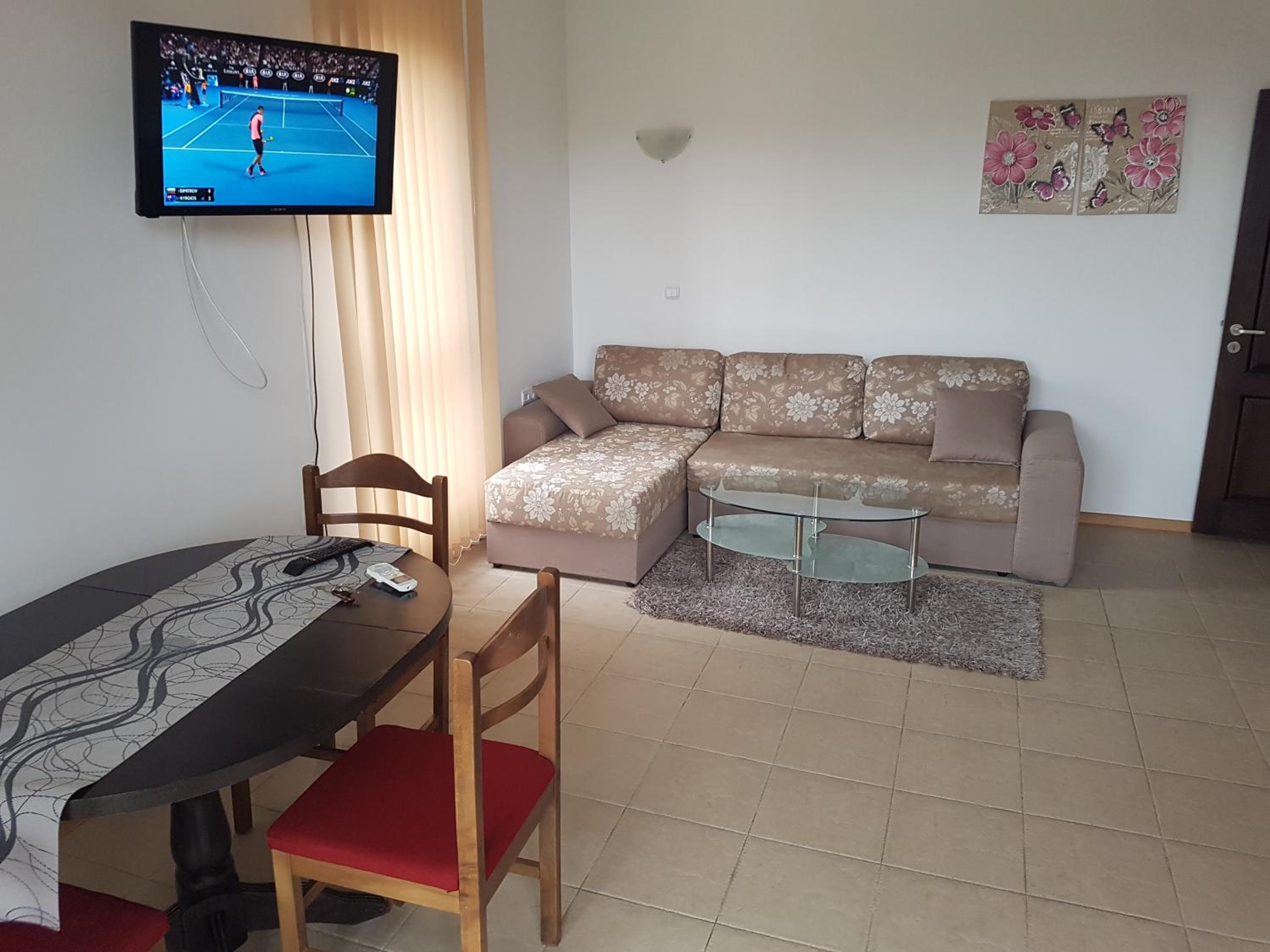 Photo 26