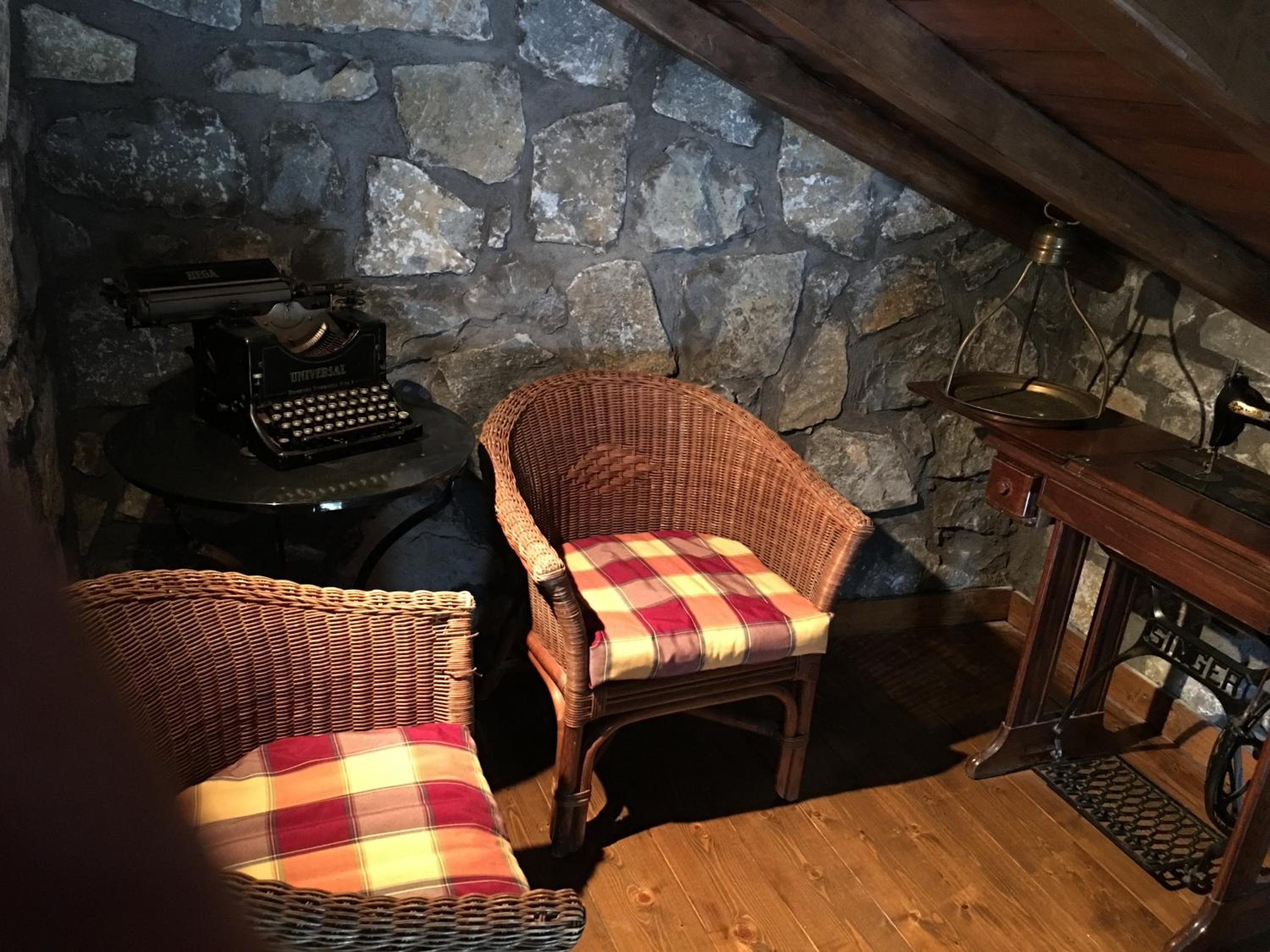 Photo 17