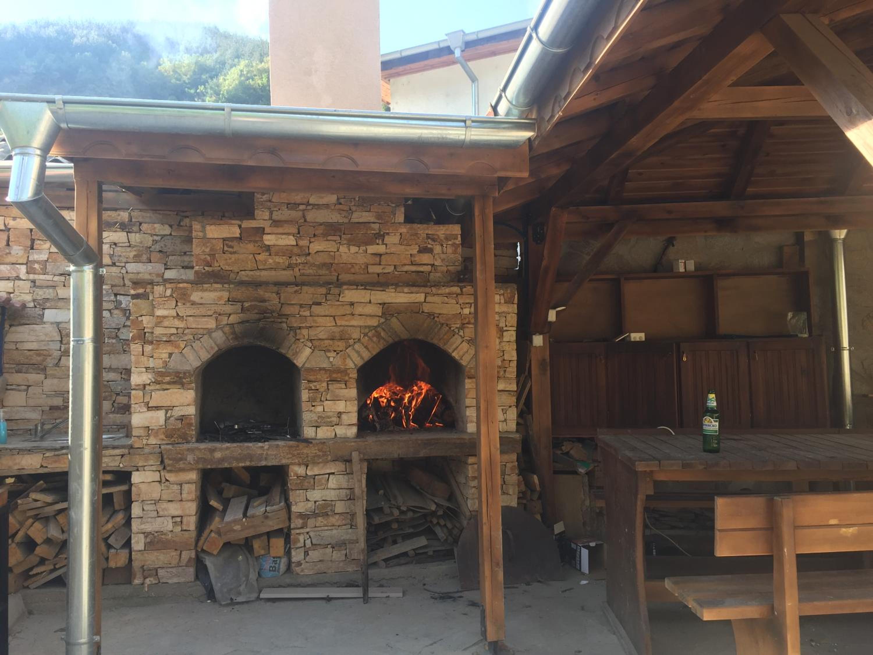 Elenite Guesthouse