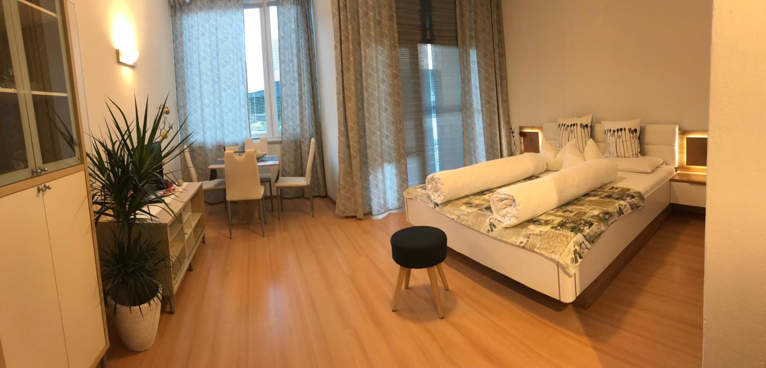 Living Apartment Central view 4