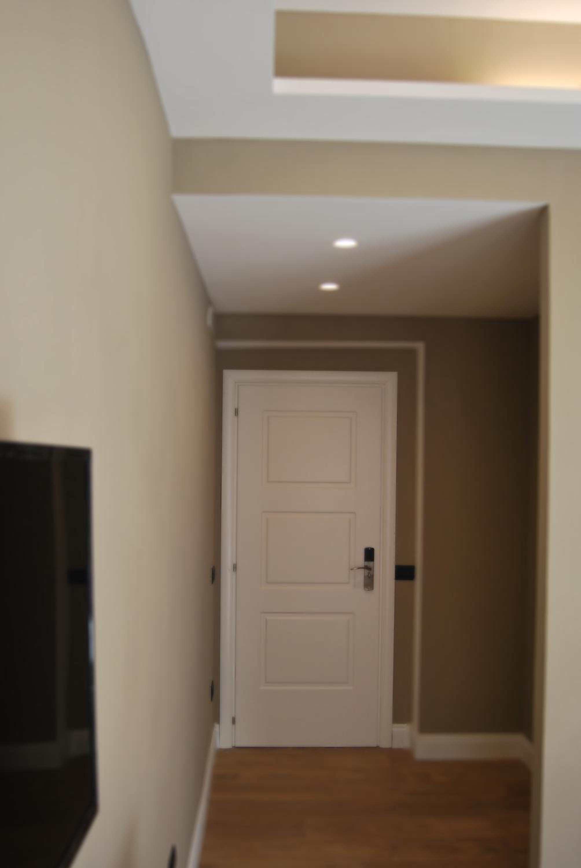 7th Floor Suite