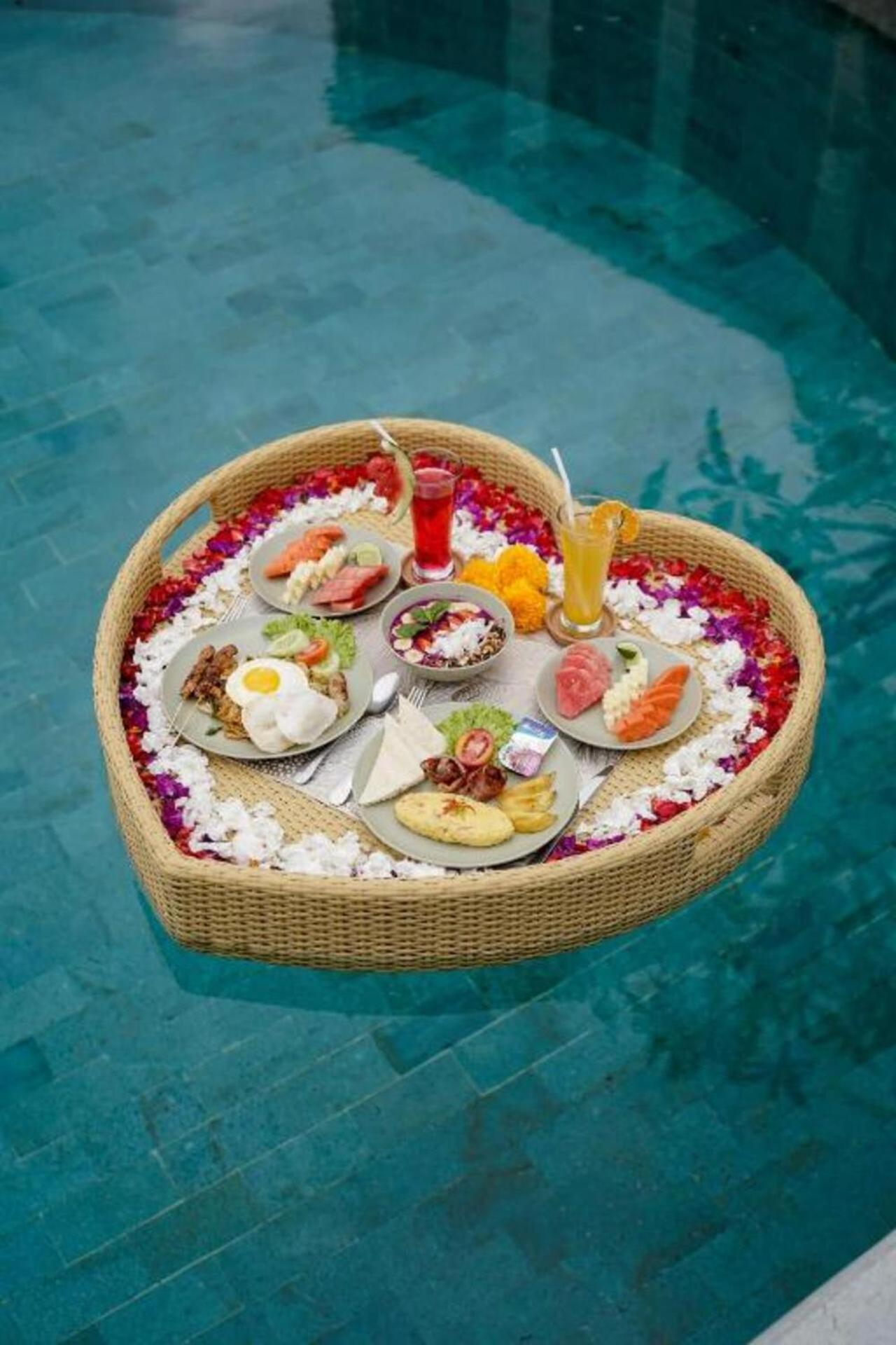 OASI House Canggu Managed by Nagisa Bali