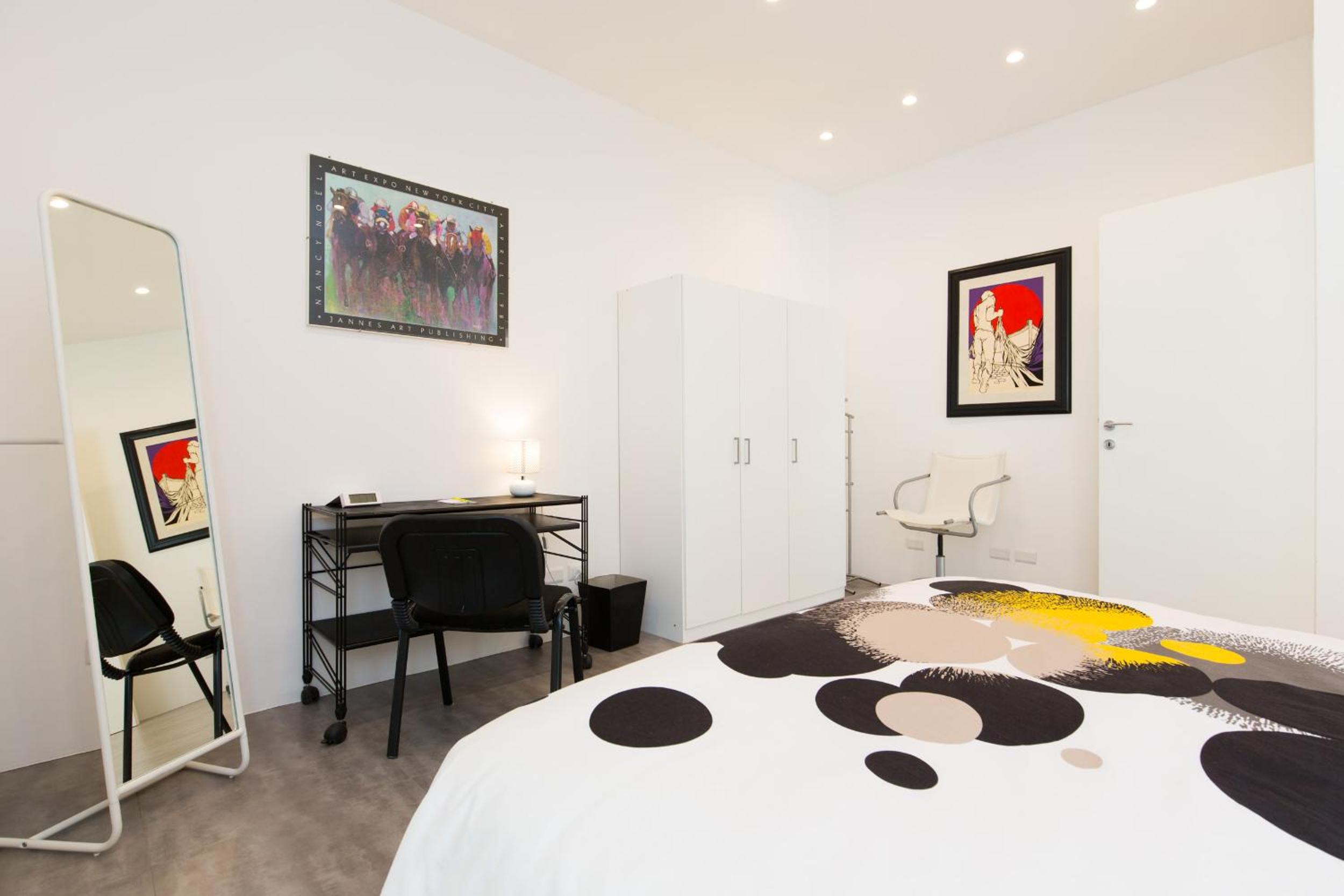 Niclas Luxury Apartments EUR