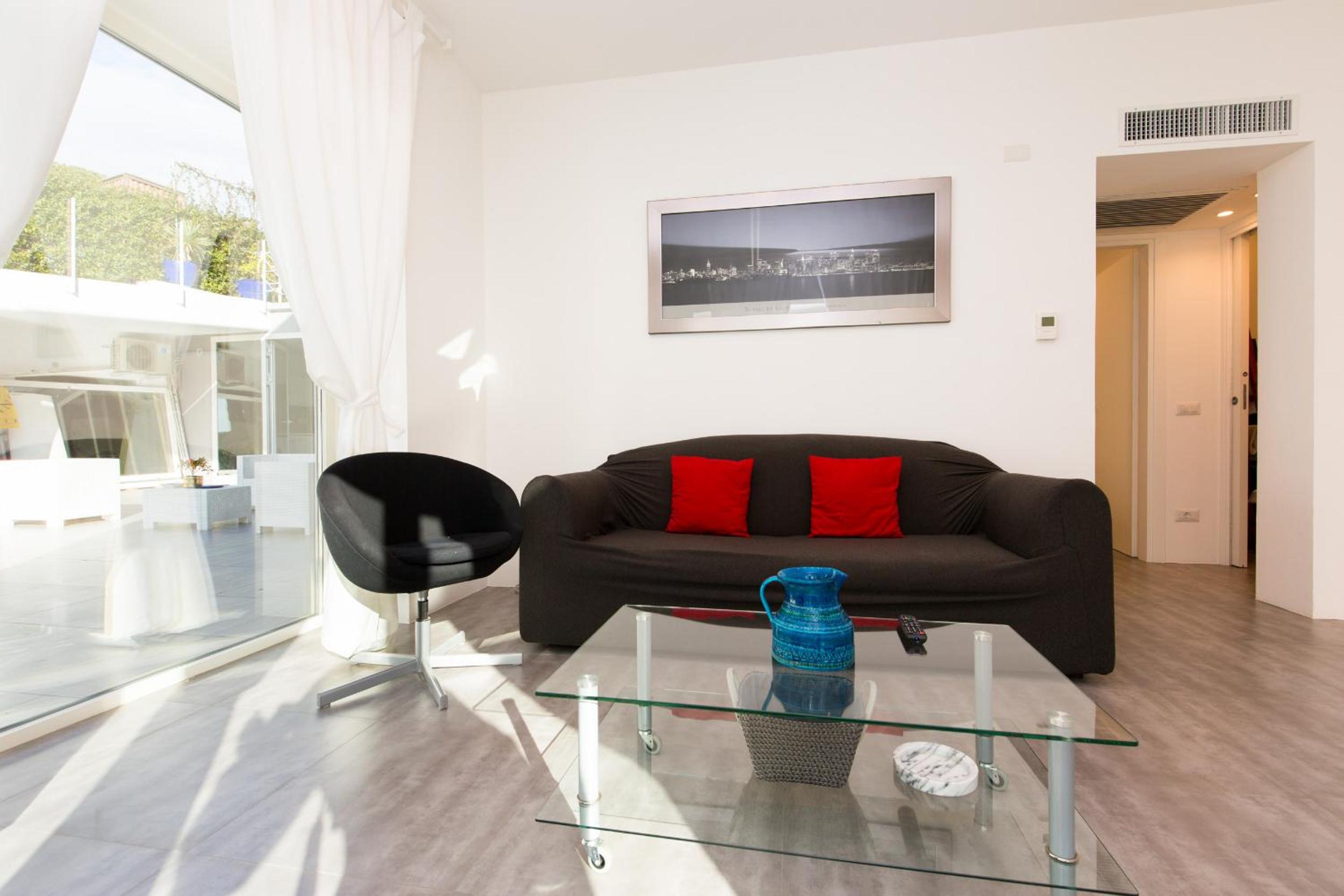 Niclas Luxury Apartments EUR