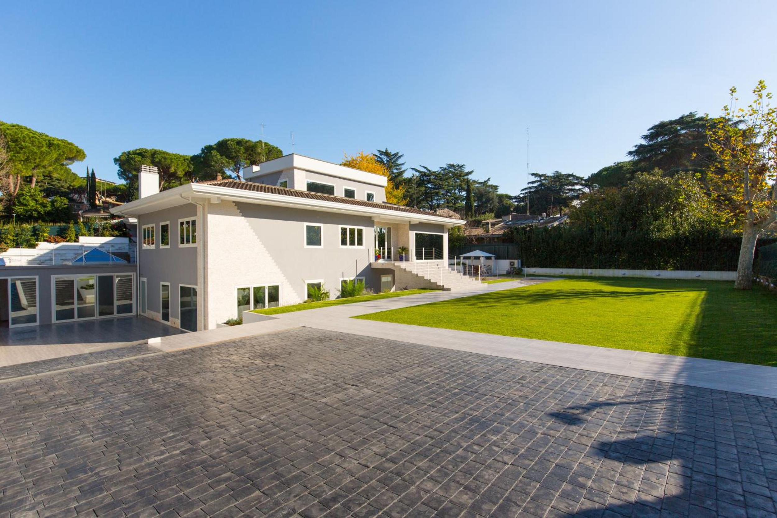 Niclas Luxury Apartments EUR