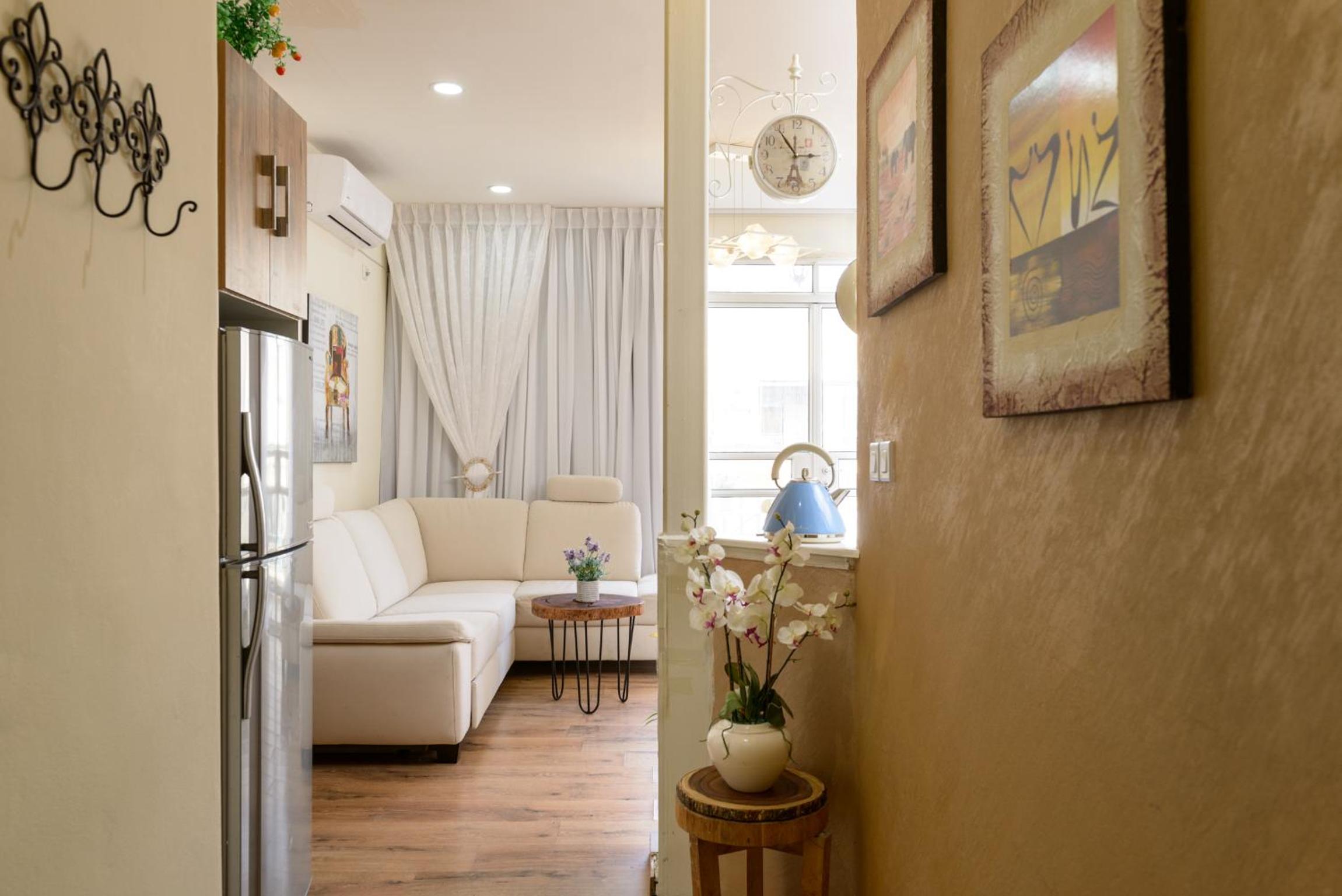 Sunset TLV Apartment - Ben Yehuda 175 view 3