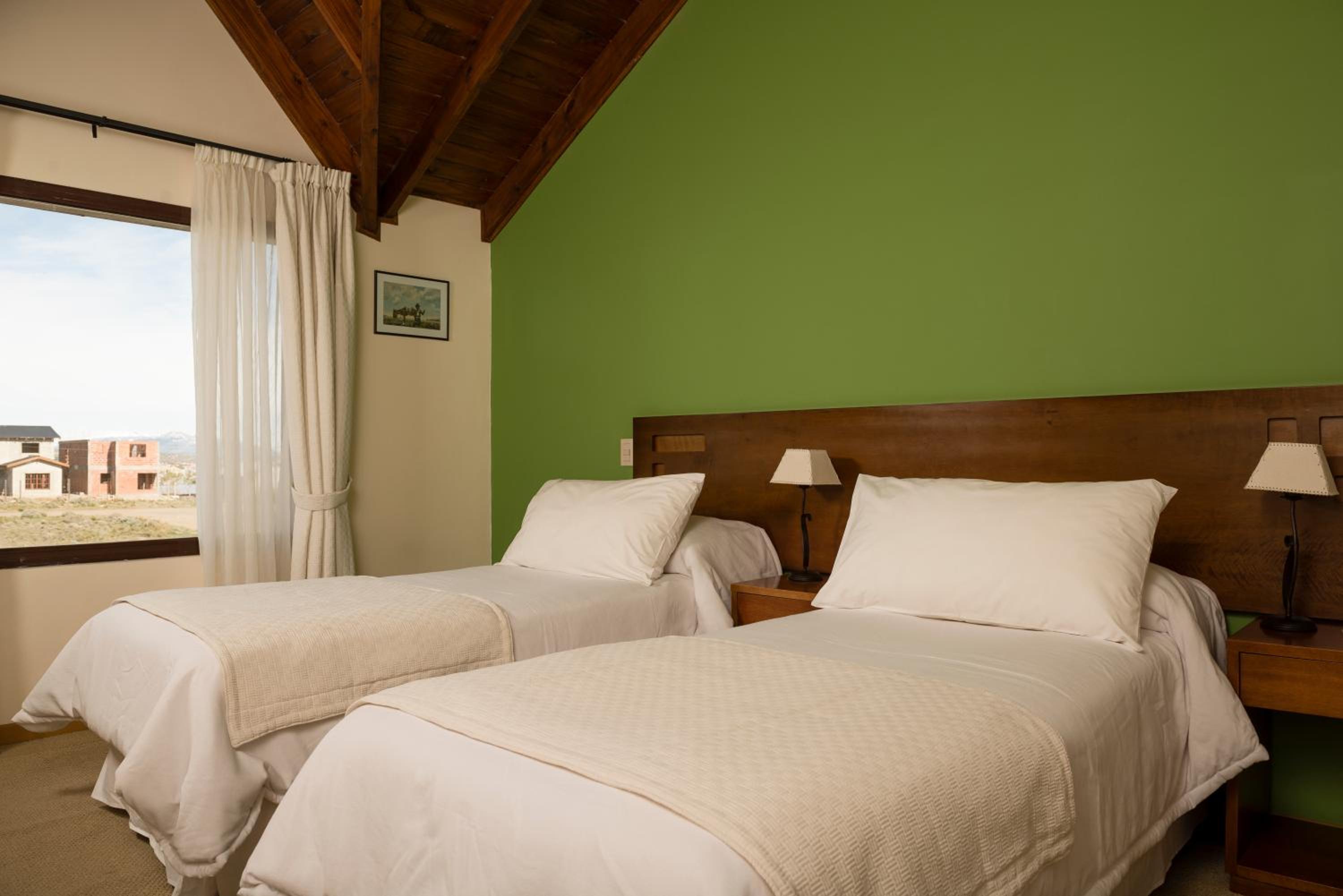 Hosteria Roblesur