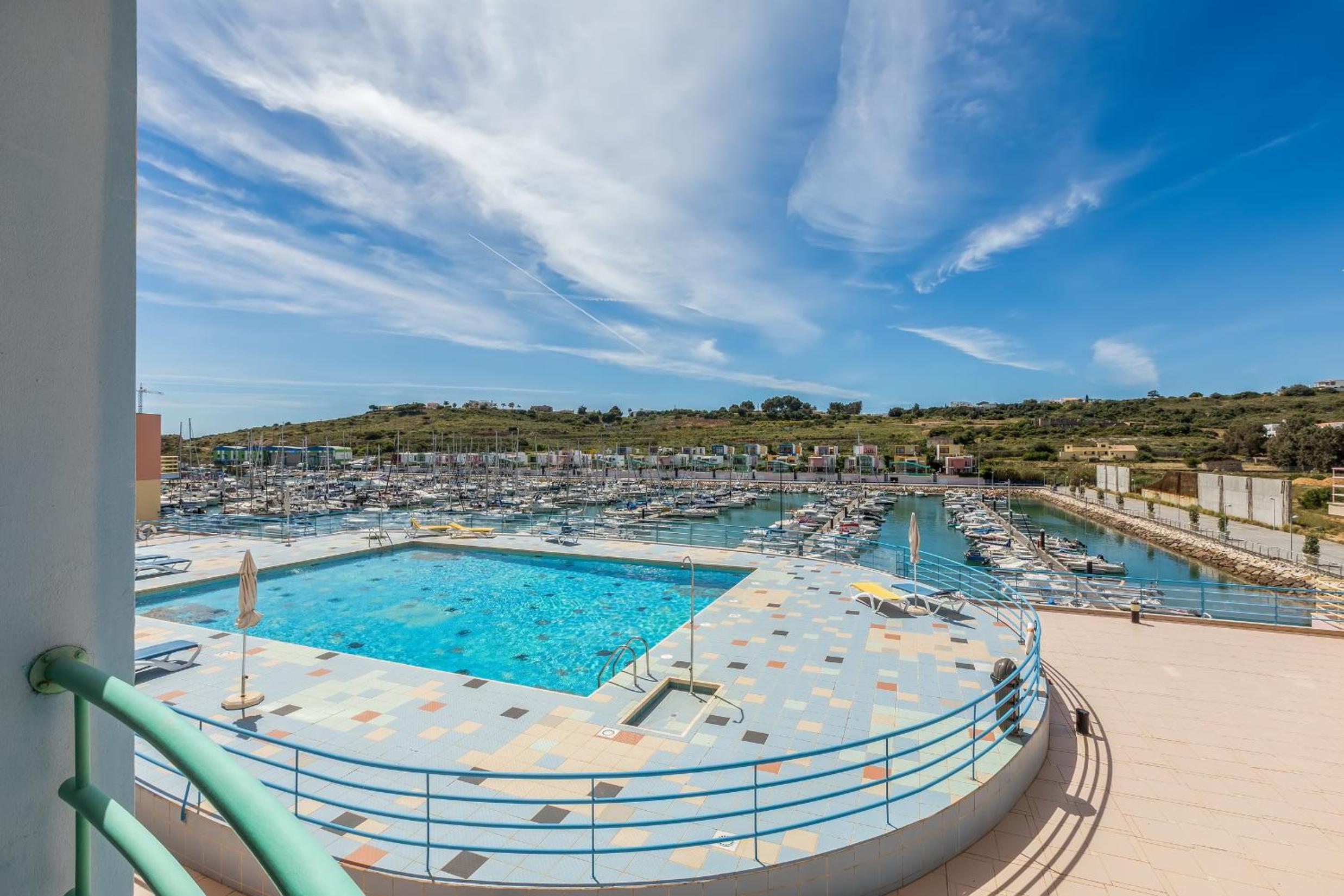 Marina View Apartment view 5
