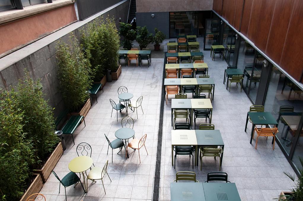 Barcelona Pere Tarrés Youth Hostel — Barcelona