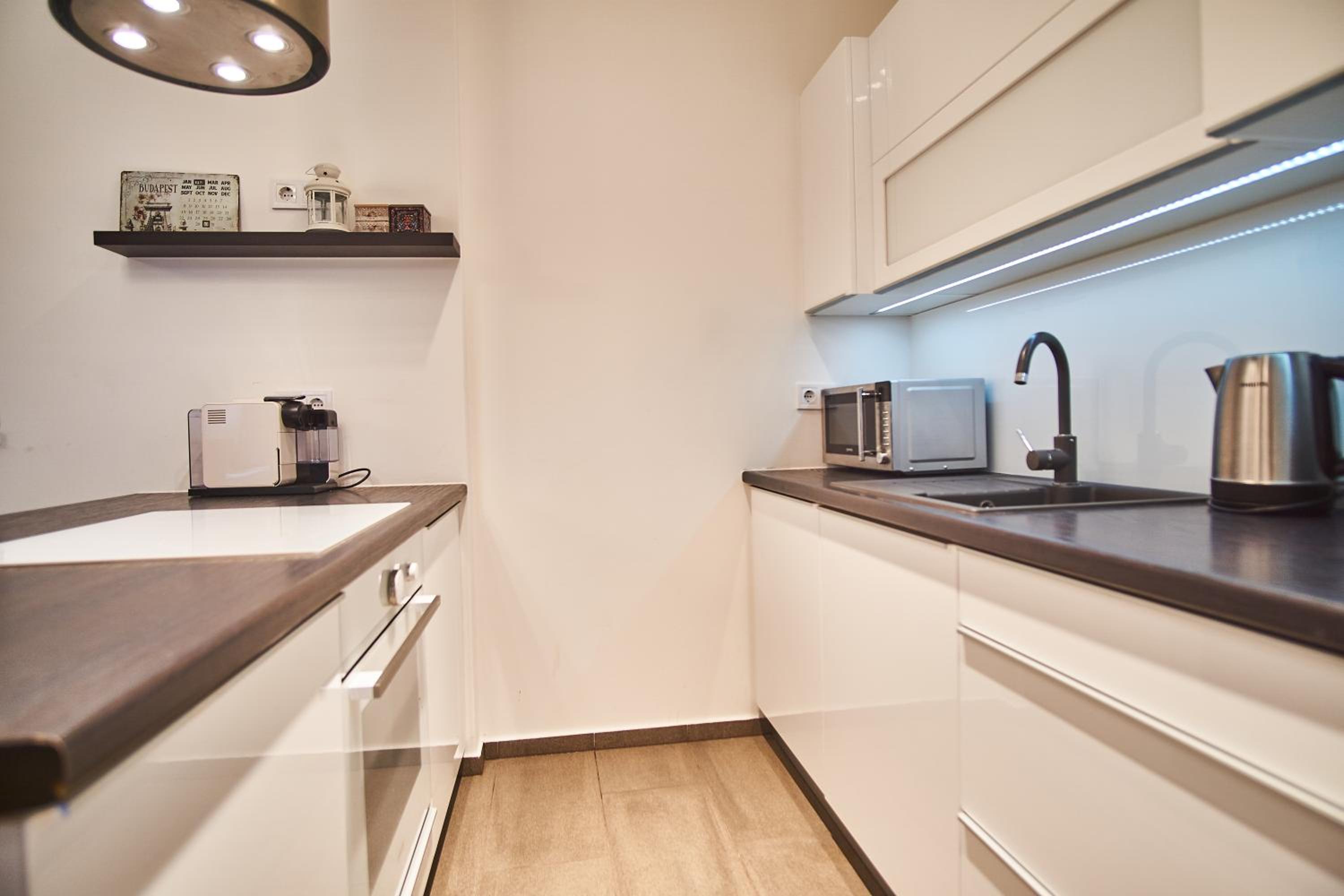 Alpha Residence