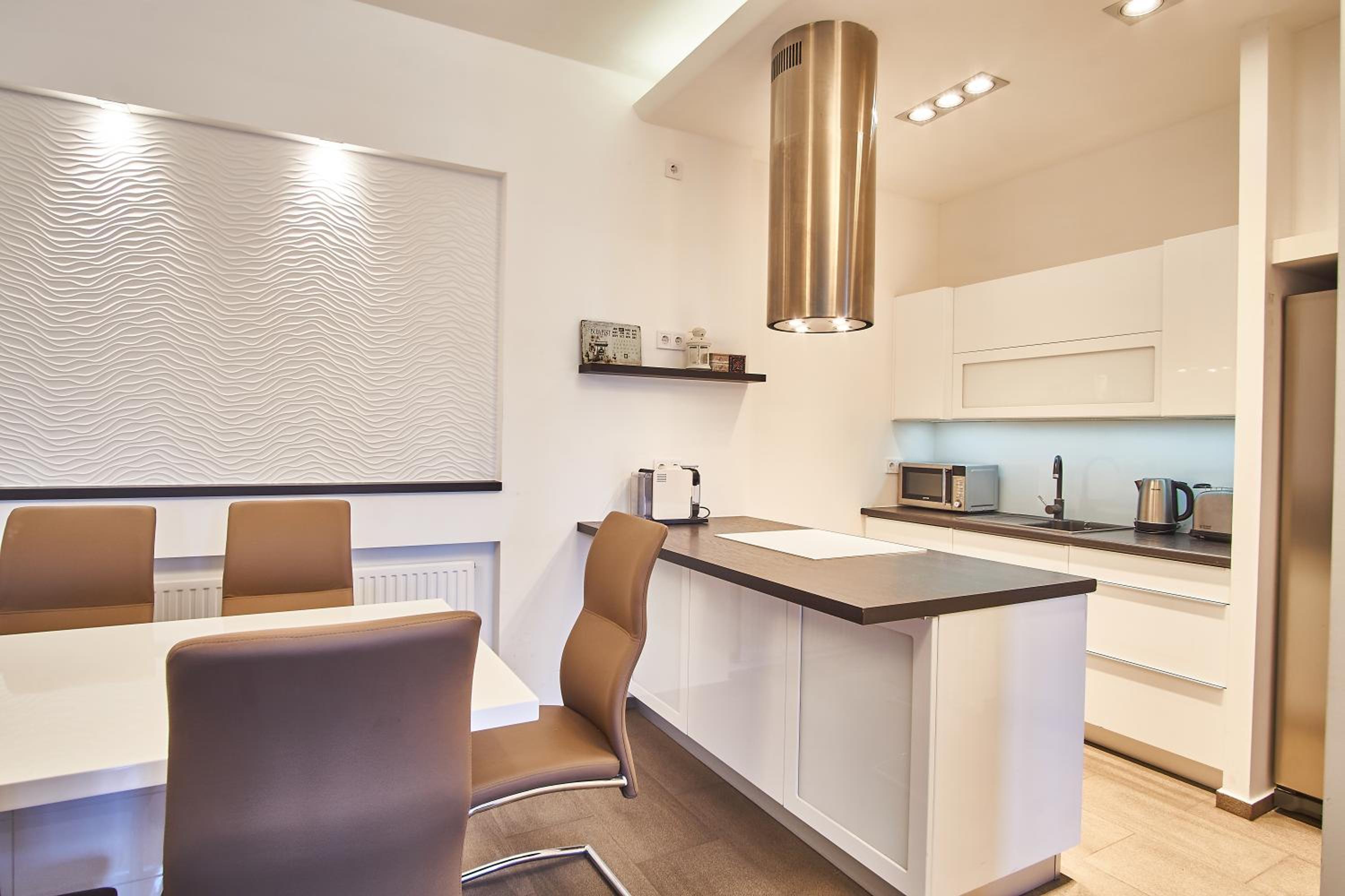 Alpha Residence
