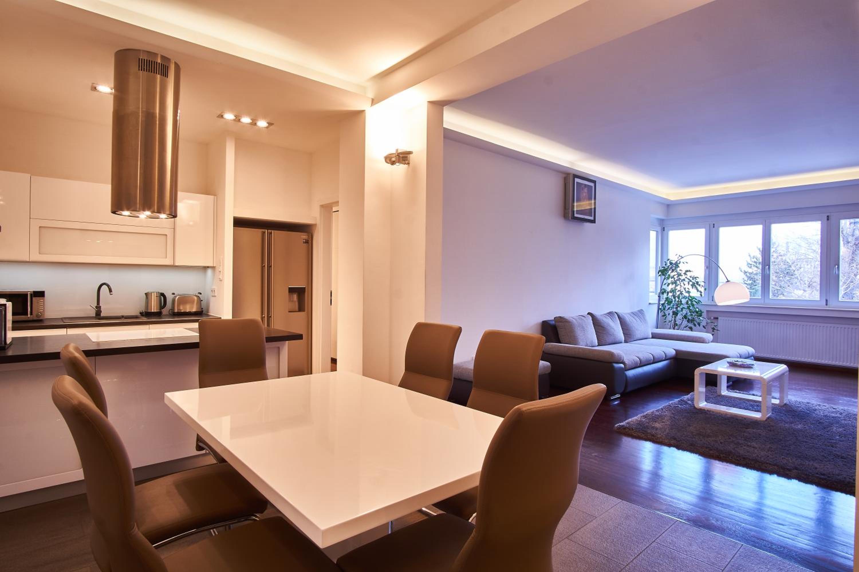 Alpha Residence