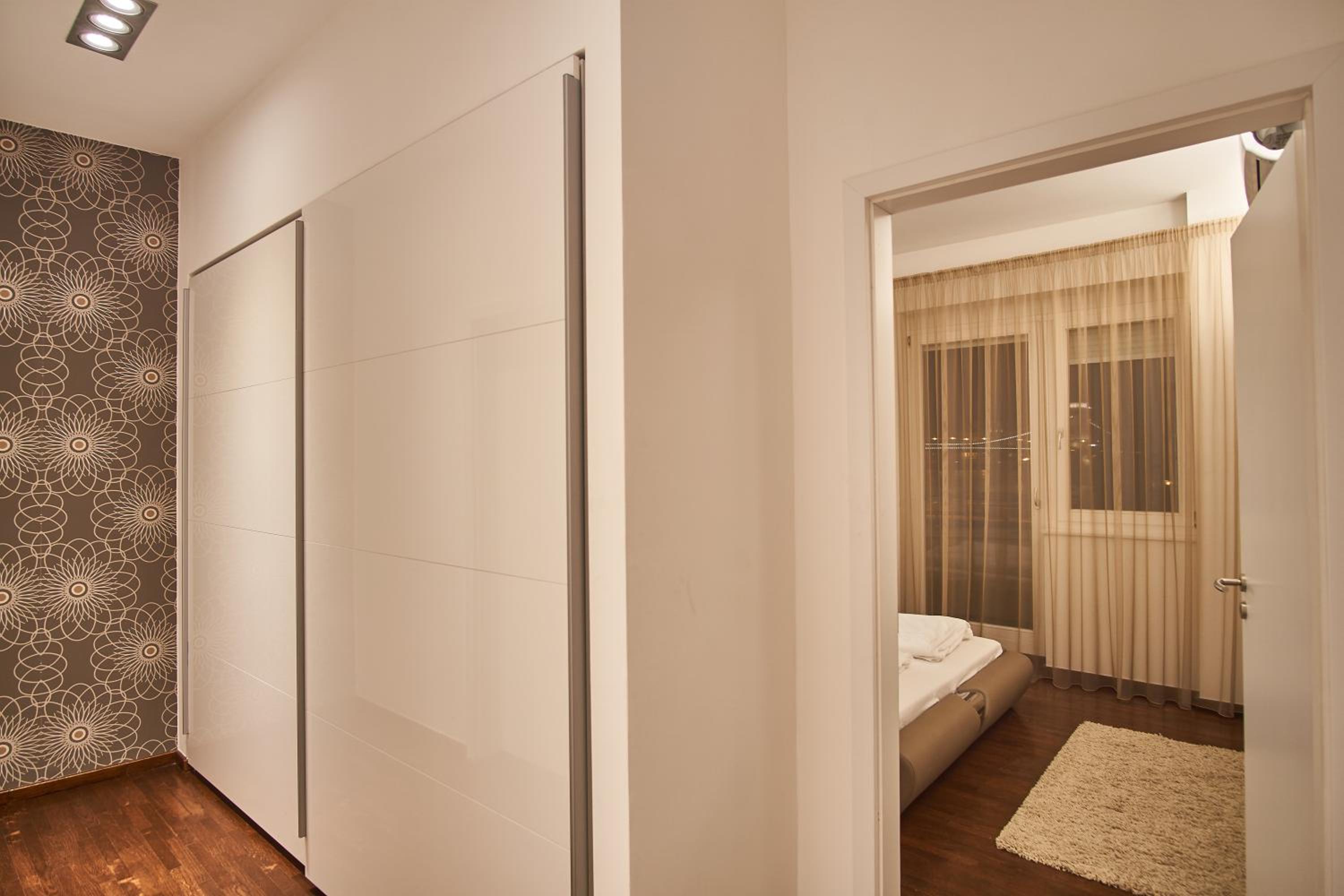 Alpha Residence