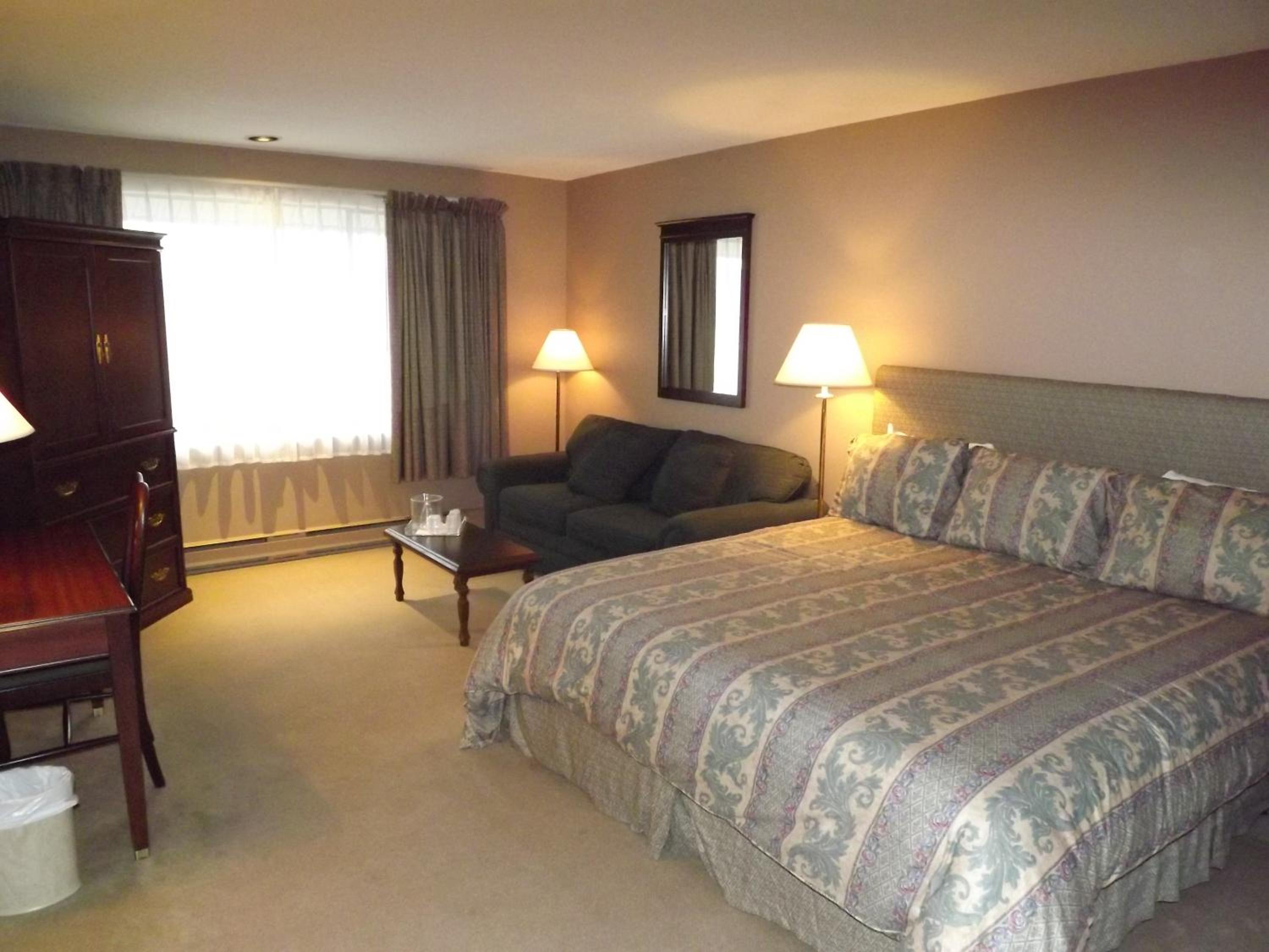 The Pacific Inn