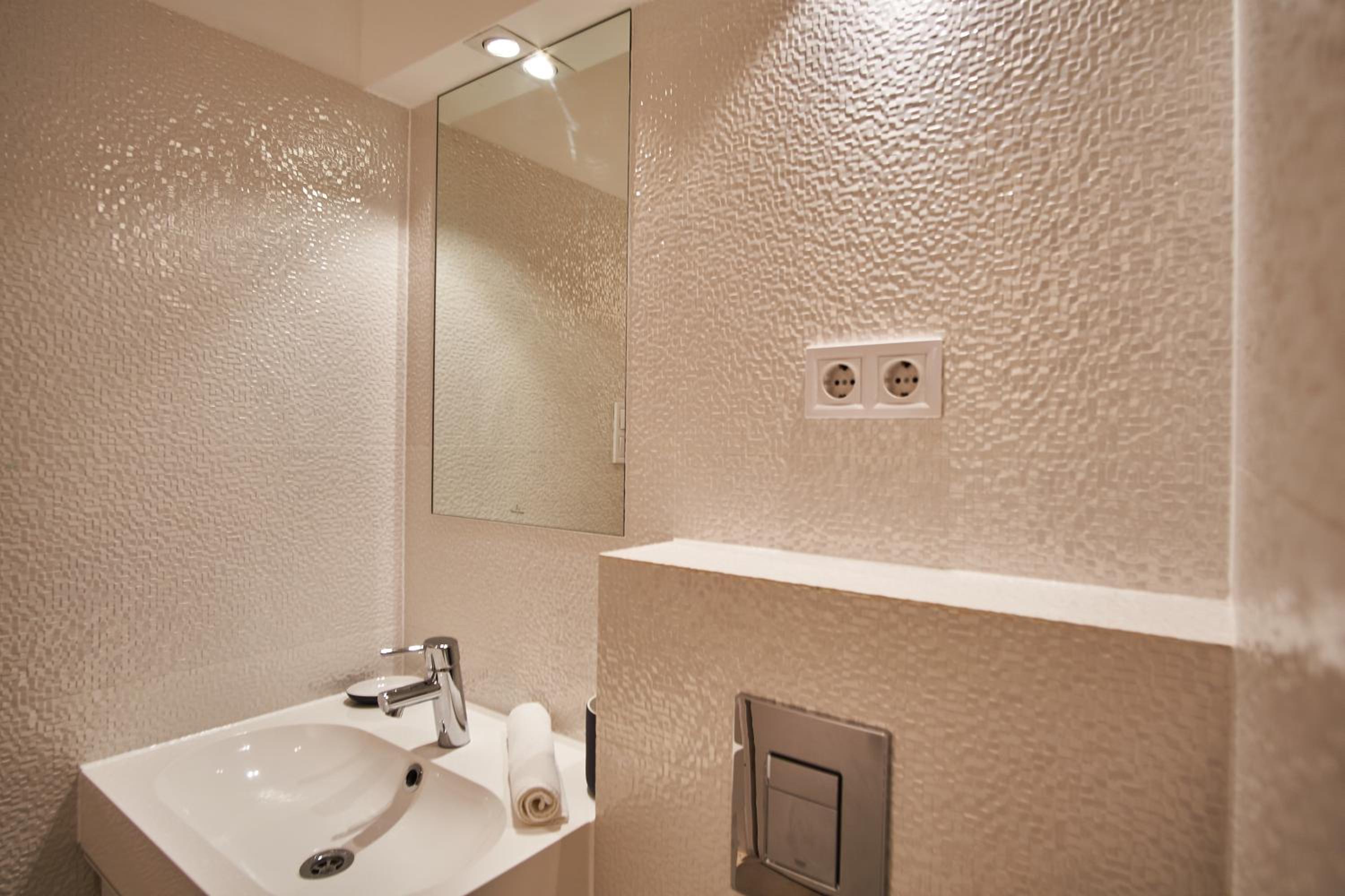 Alpha Residence