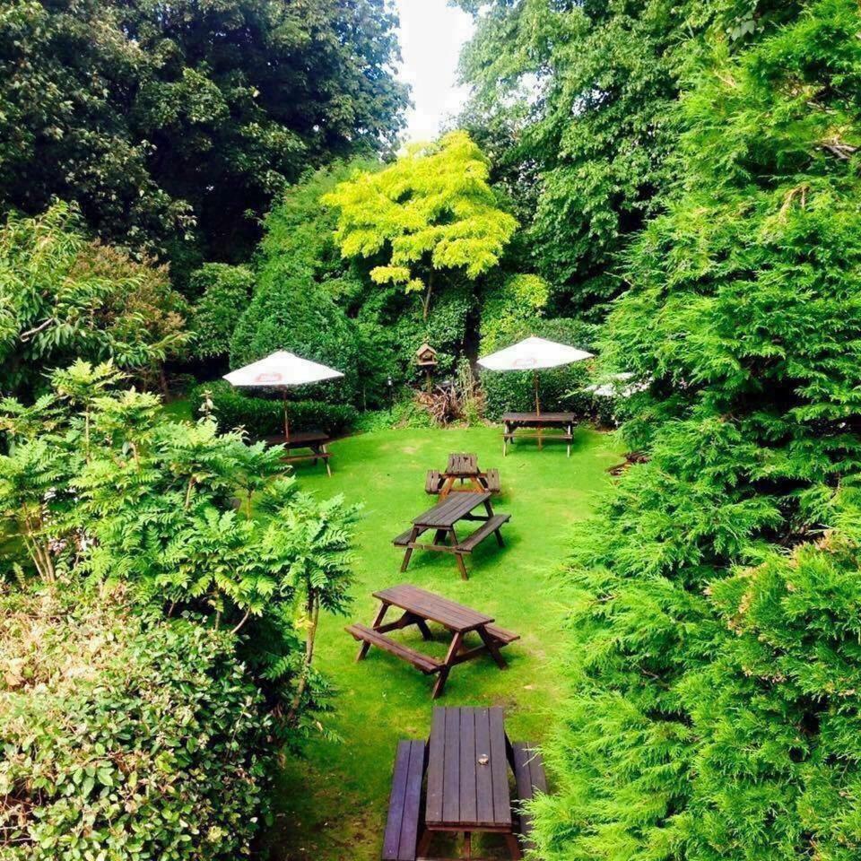 The Red Lion Inn & Restaurant view 2