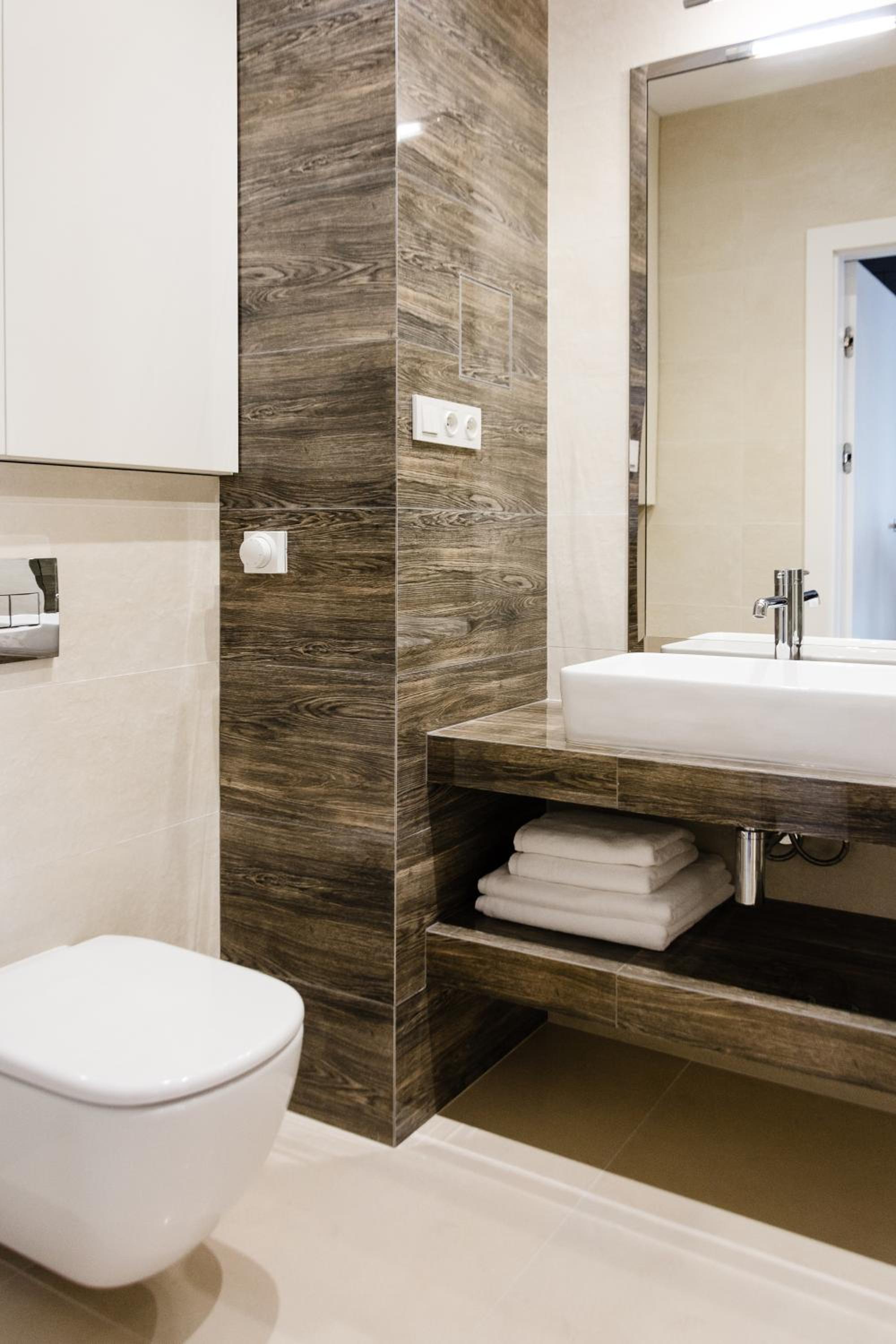 LuxLux Apartments Metro Slodowiec view 3