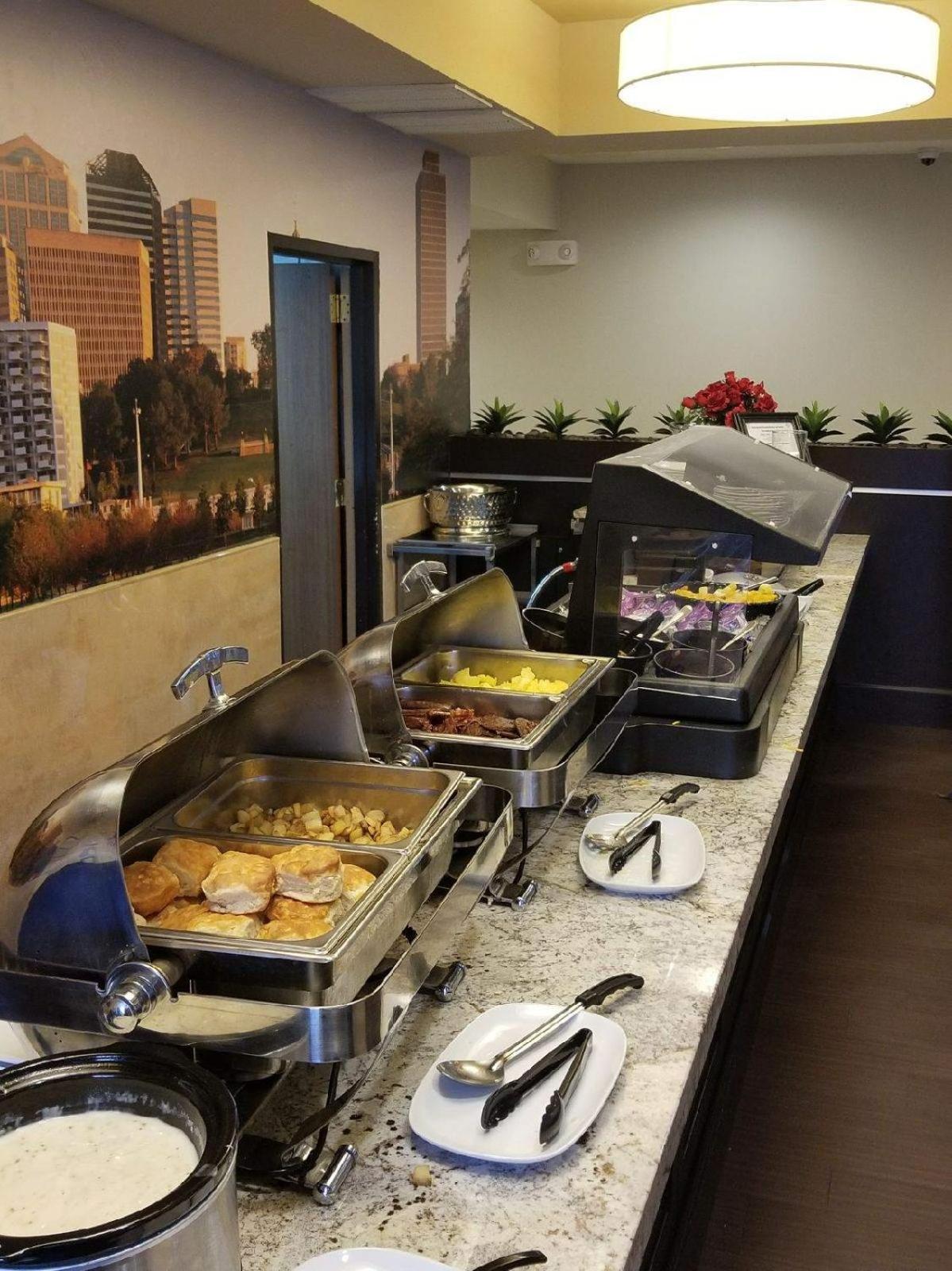 Club Hotel Nashville Inn Suites - Property Image 32