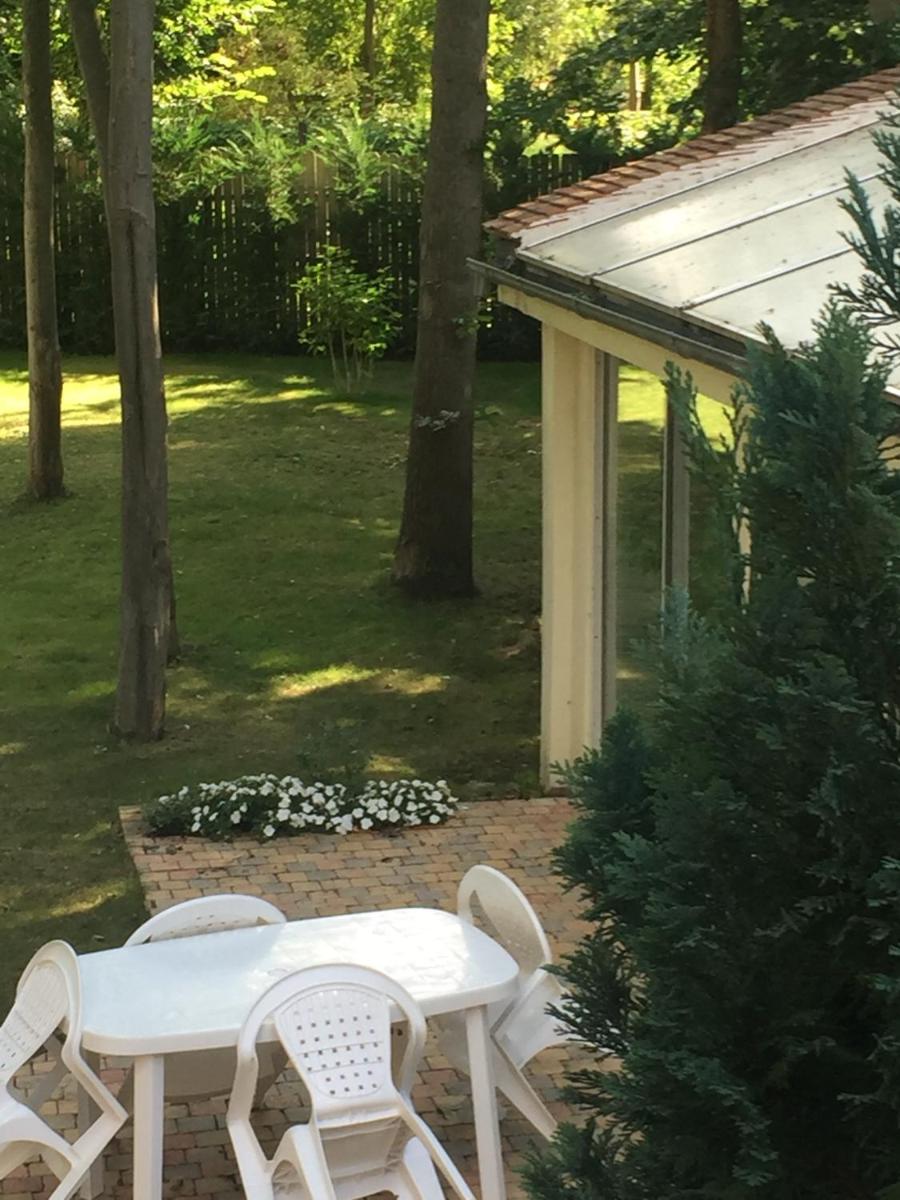 Rose Garden Studio view 4