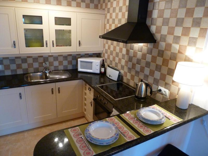 1 Bed Traditional Holiday Rental Cottage Oasis Capistrano Nerja Spain photo 5