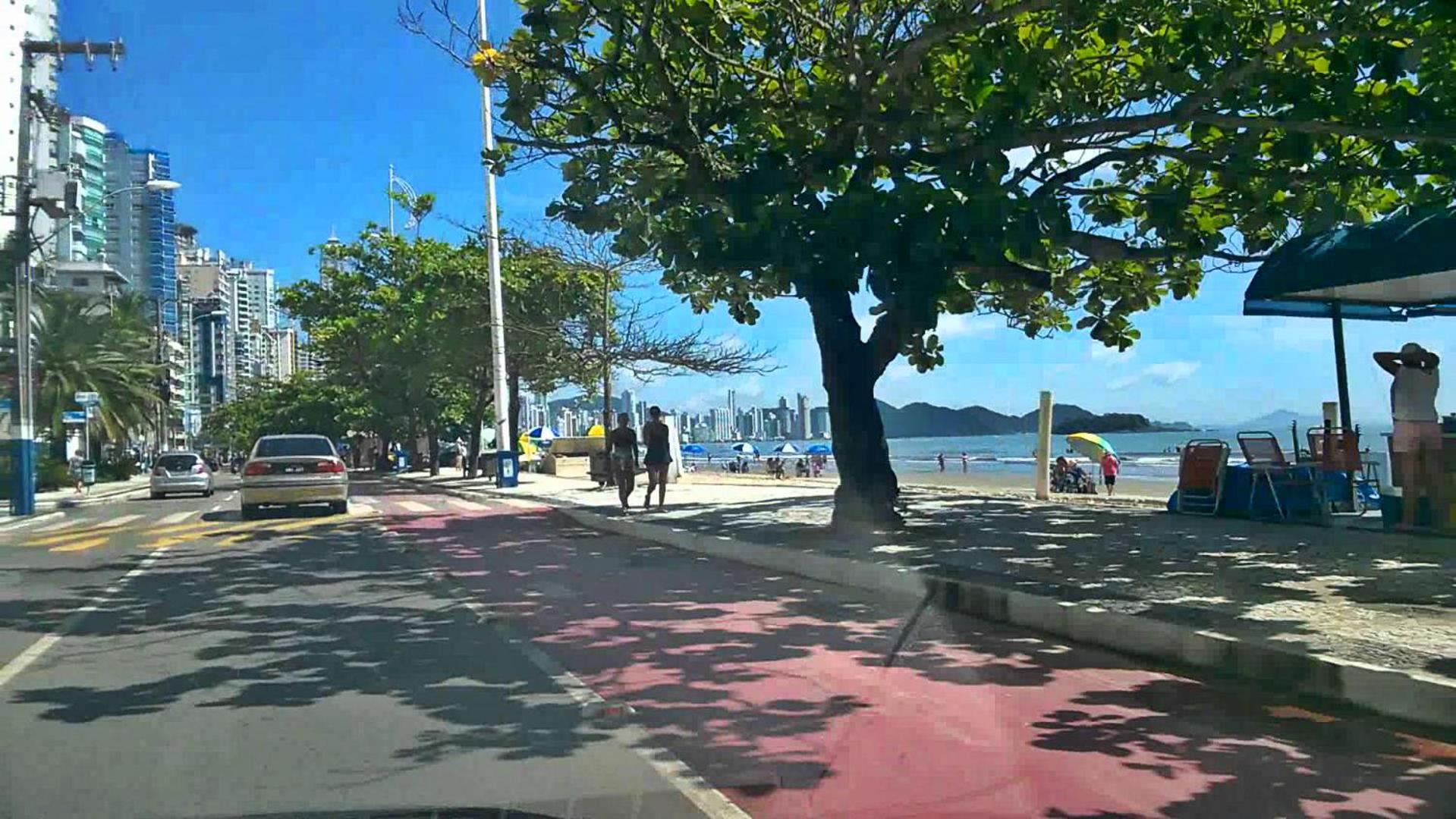 INCRÍVEL Ap a 100m do MAR com Ar e Wi-Fi view 5