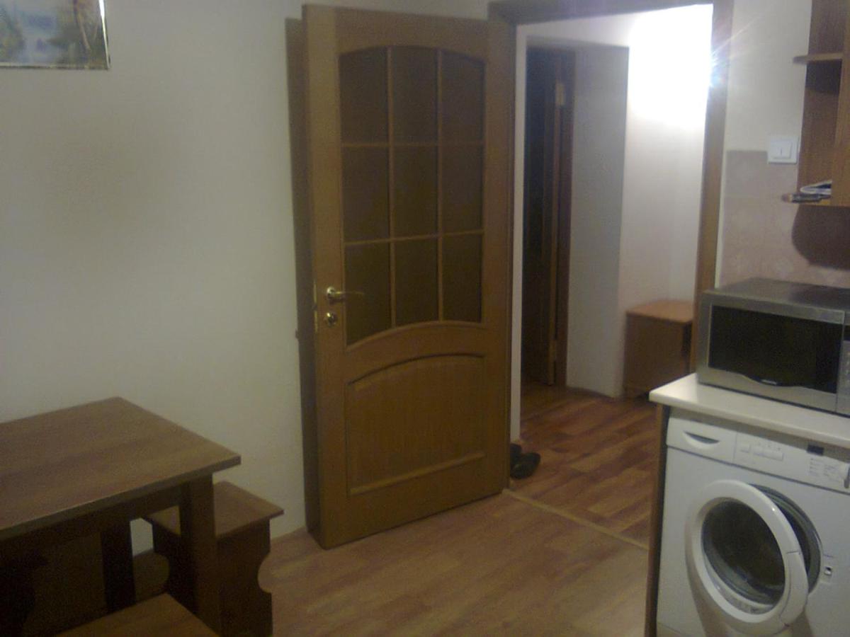 Apartment with Balcony view 5