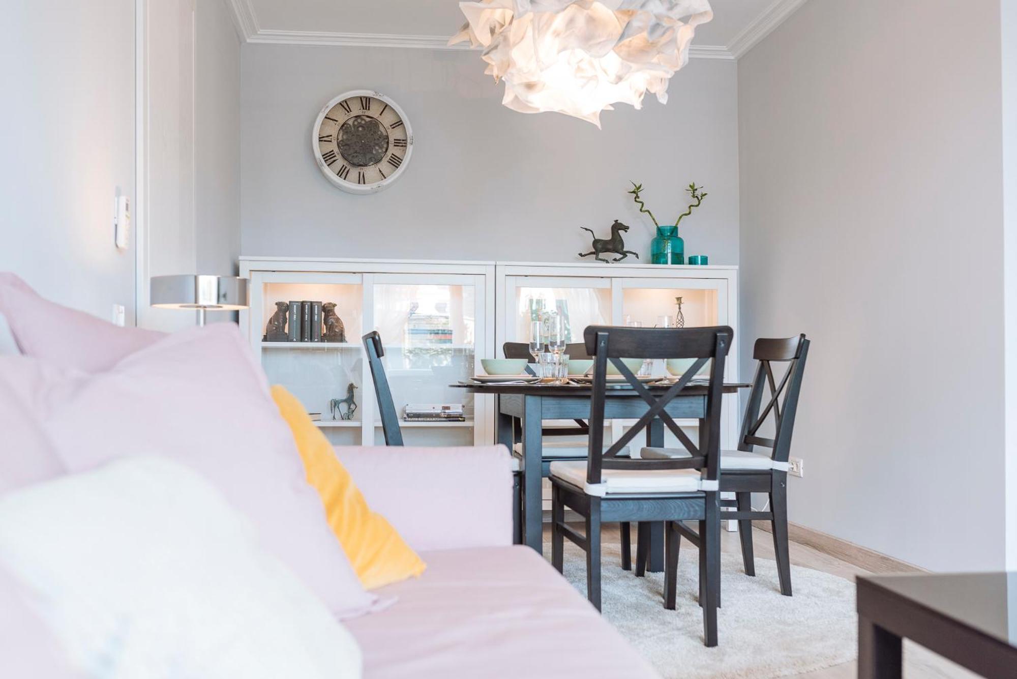 Luxury City Centre Apartment view 5