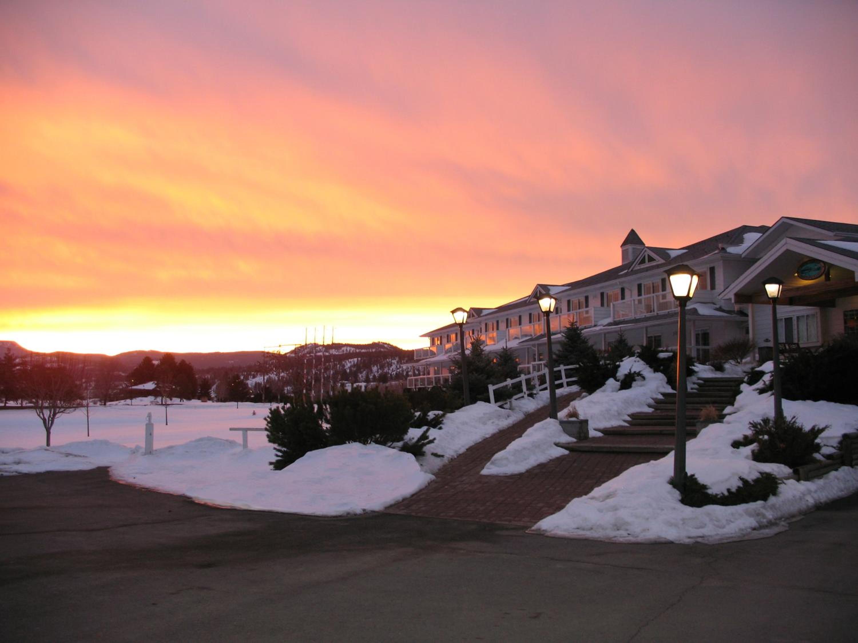 South Thompson Inn & Conference Centre 86