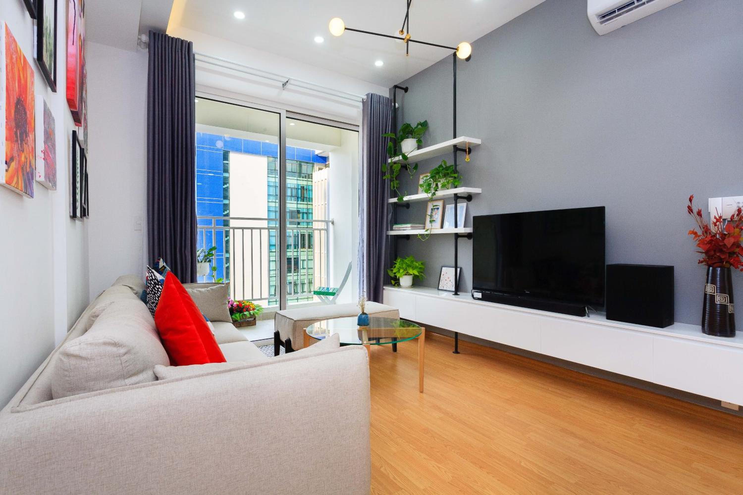 Kirakuan Luxury 2BR Pool/Gym