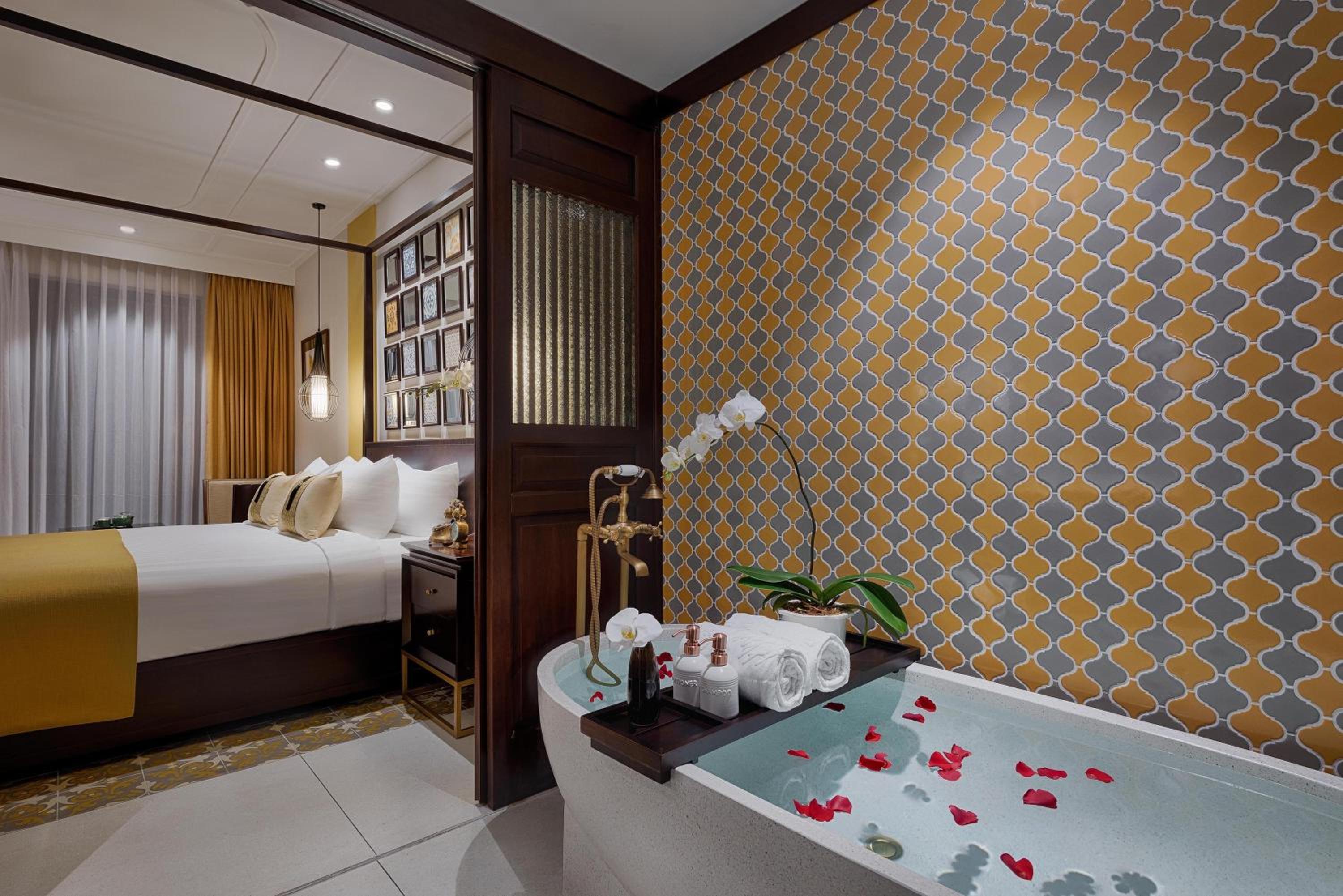 Hoi An Vacations - Allegro Hoi An . A Little Luxury Hotel  Spa - Property Image 9