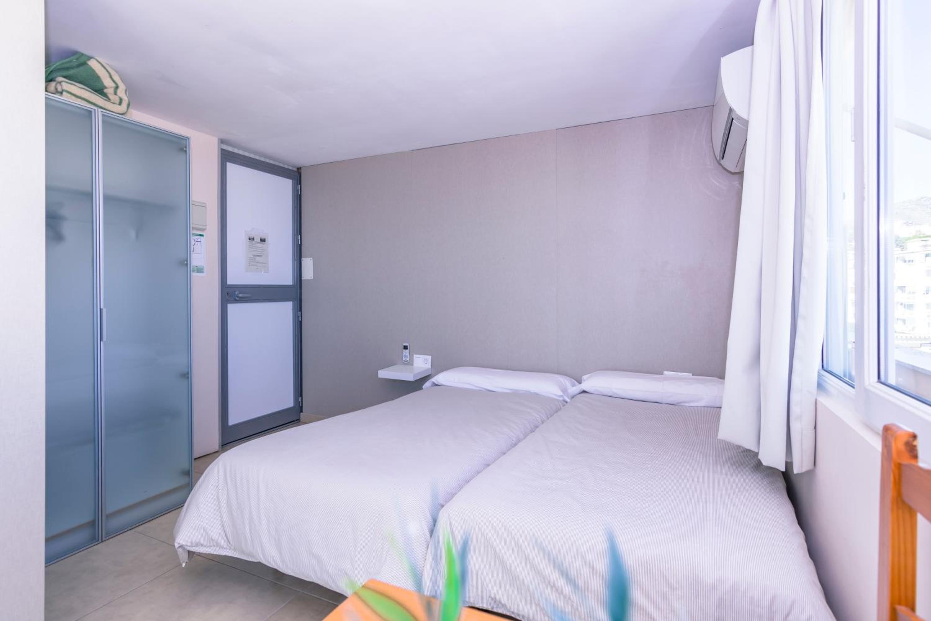 Carihuela Beach Apartamentos