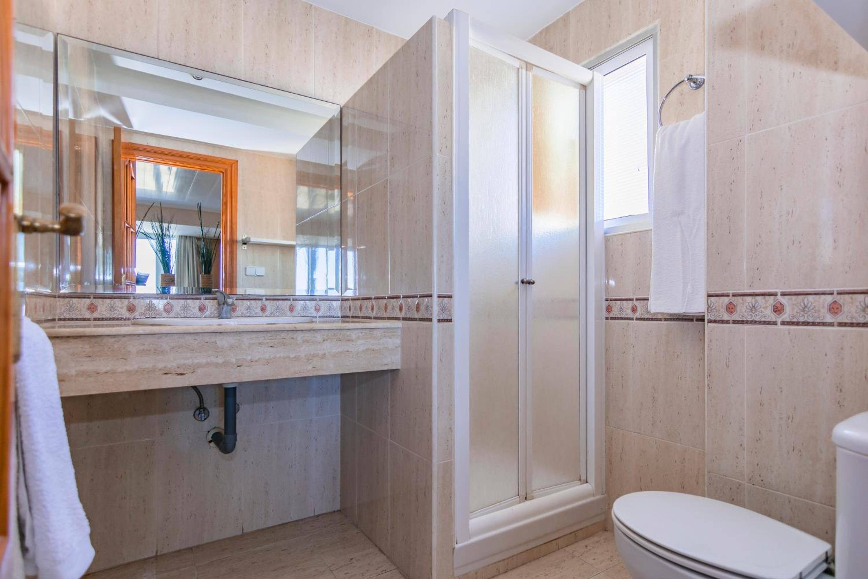Carihuela Beach Apartamentos