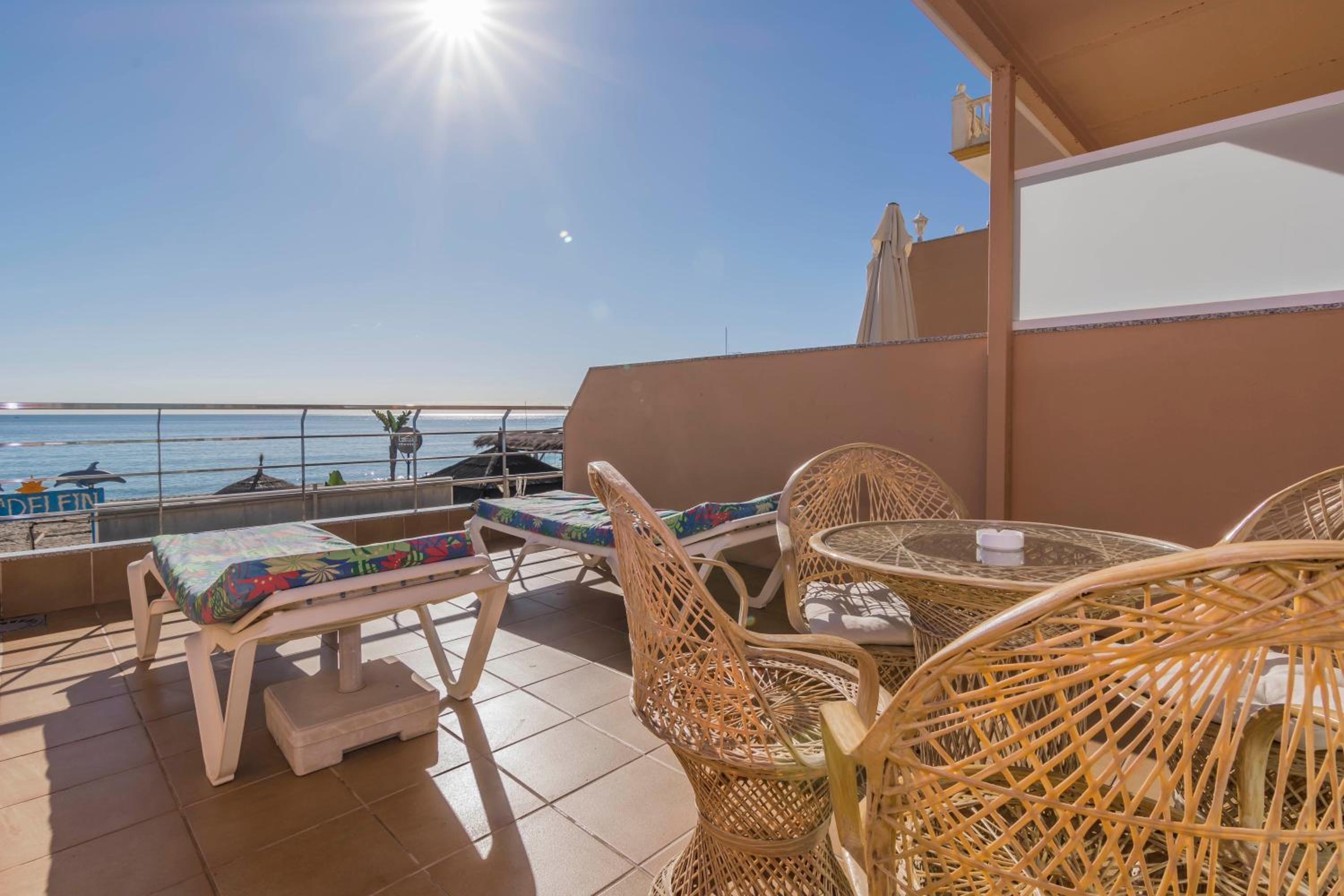 Carihuela Beach Apartamentos