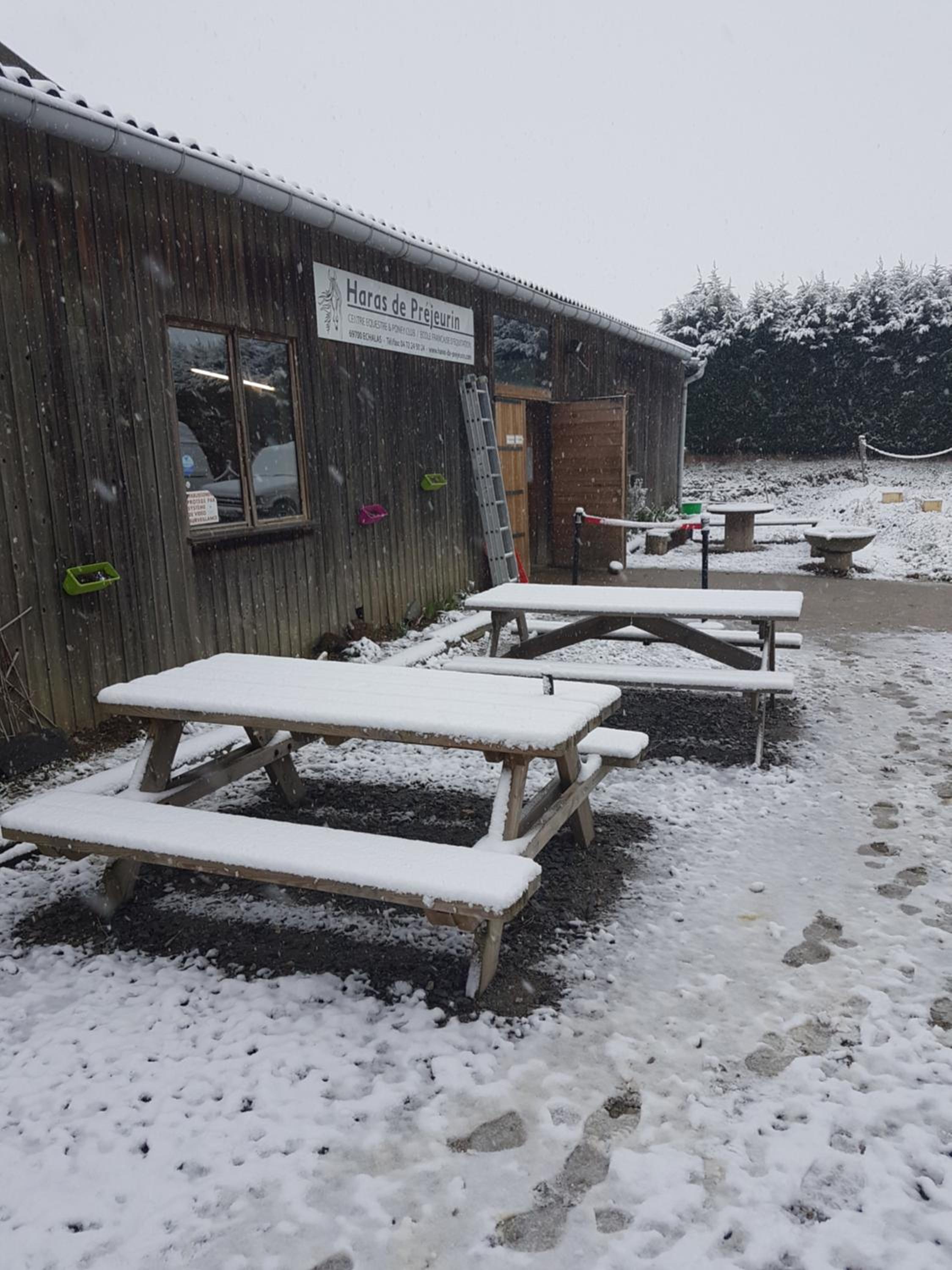 outdoor BBQ area