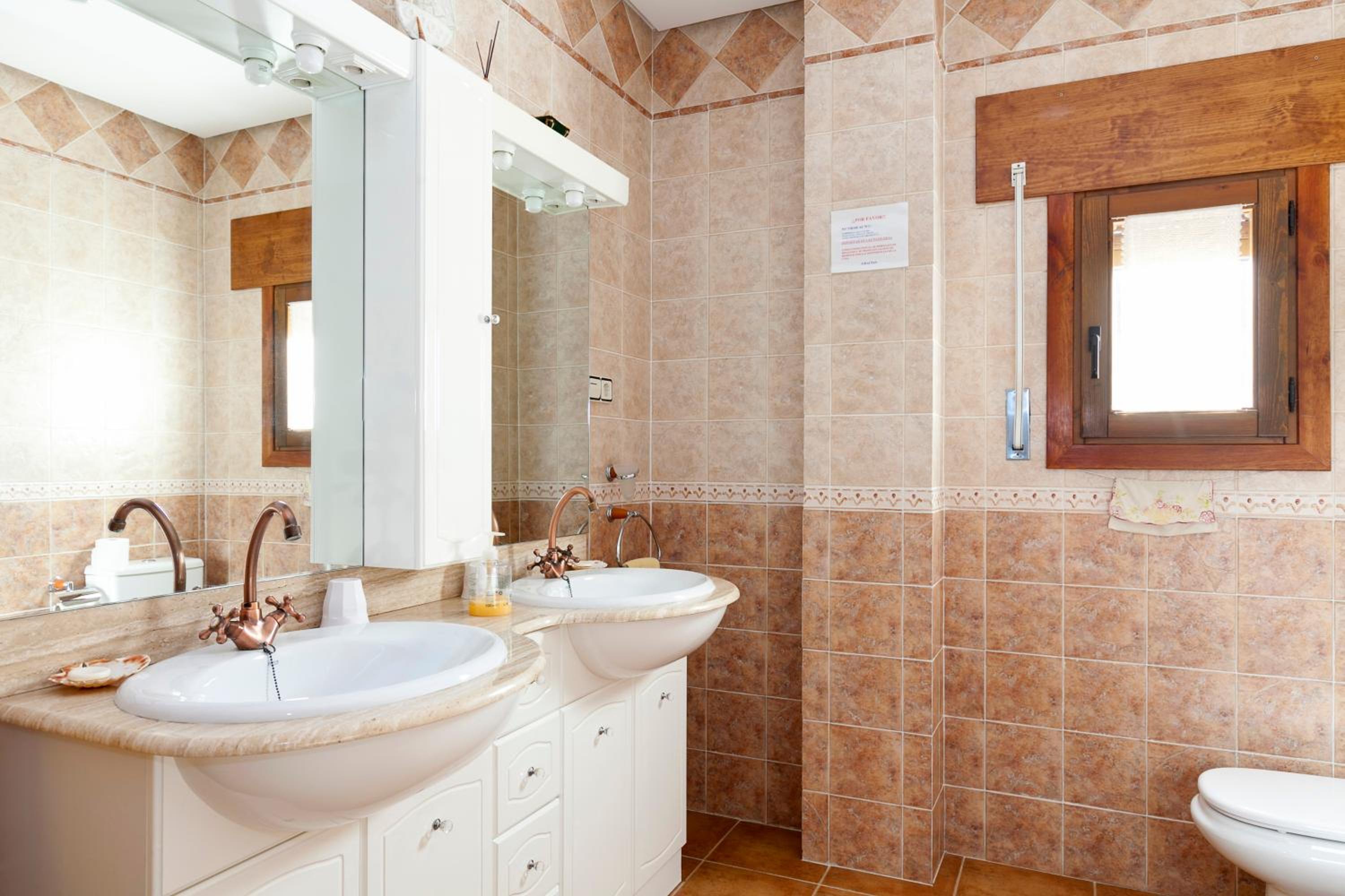 Casa Rural Saura