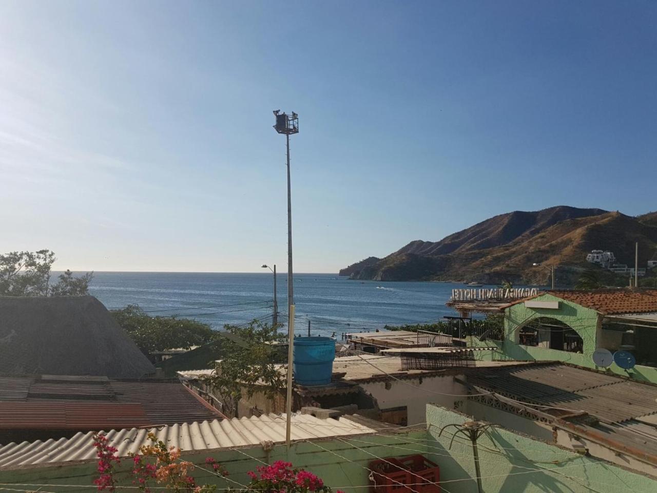 Hostal Dumbira