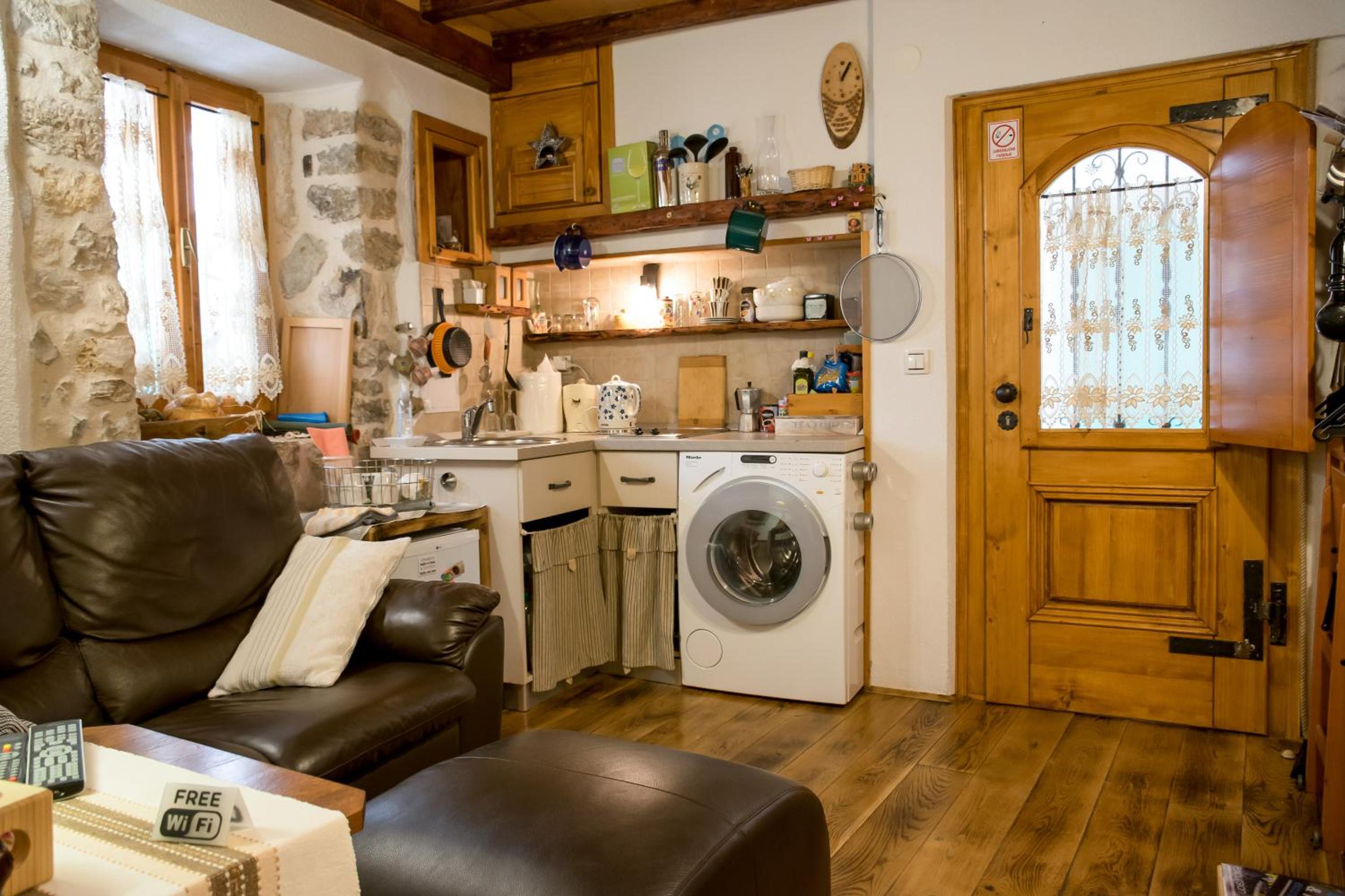 Apartments Salvezani