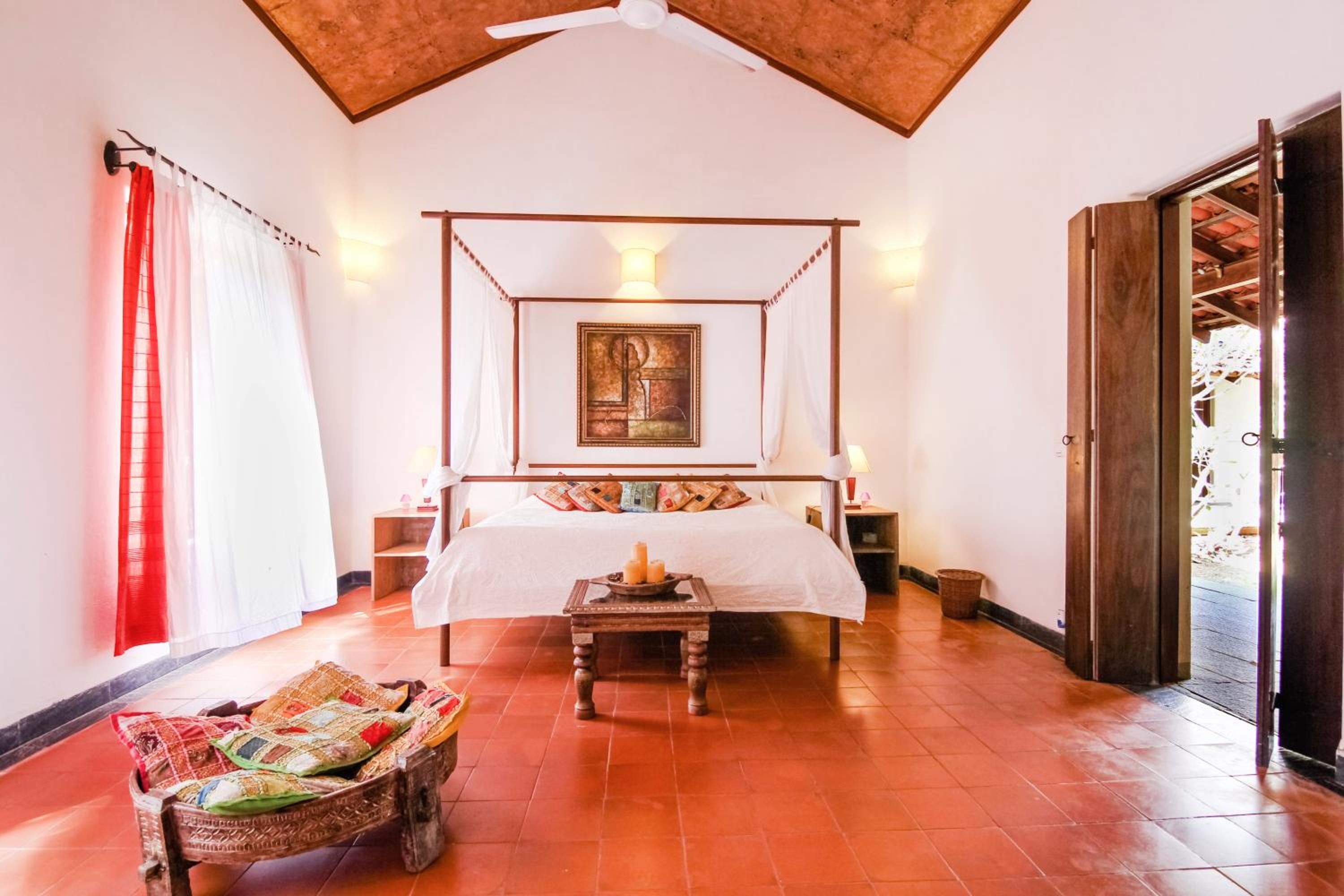 IKSHAA Luxury Villa with Private Pool