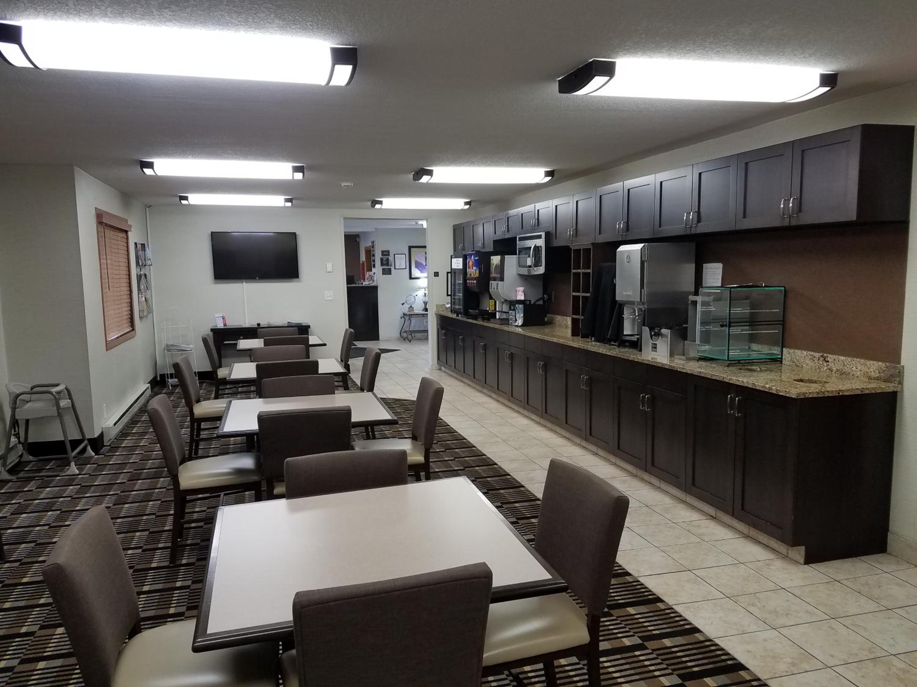 Bismarck Vacations - Americas Best Value Inn and Suites Bismarck - Property Image 27