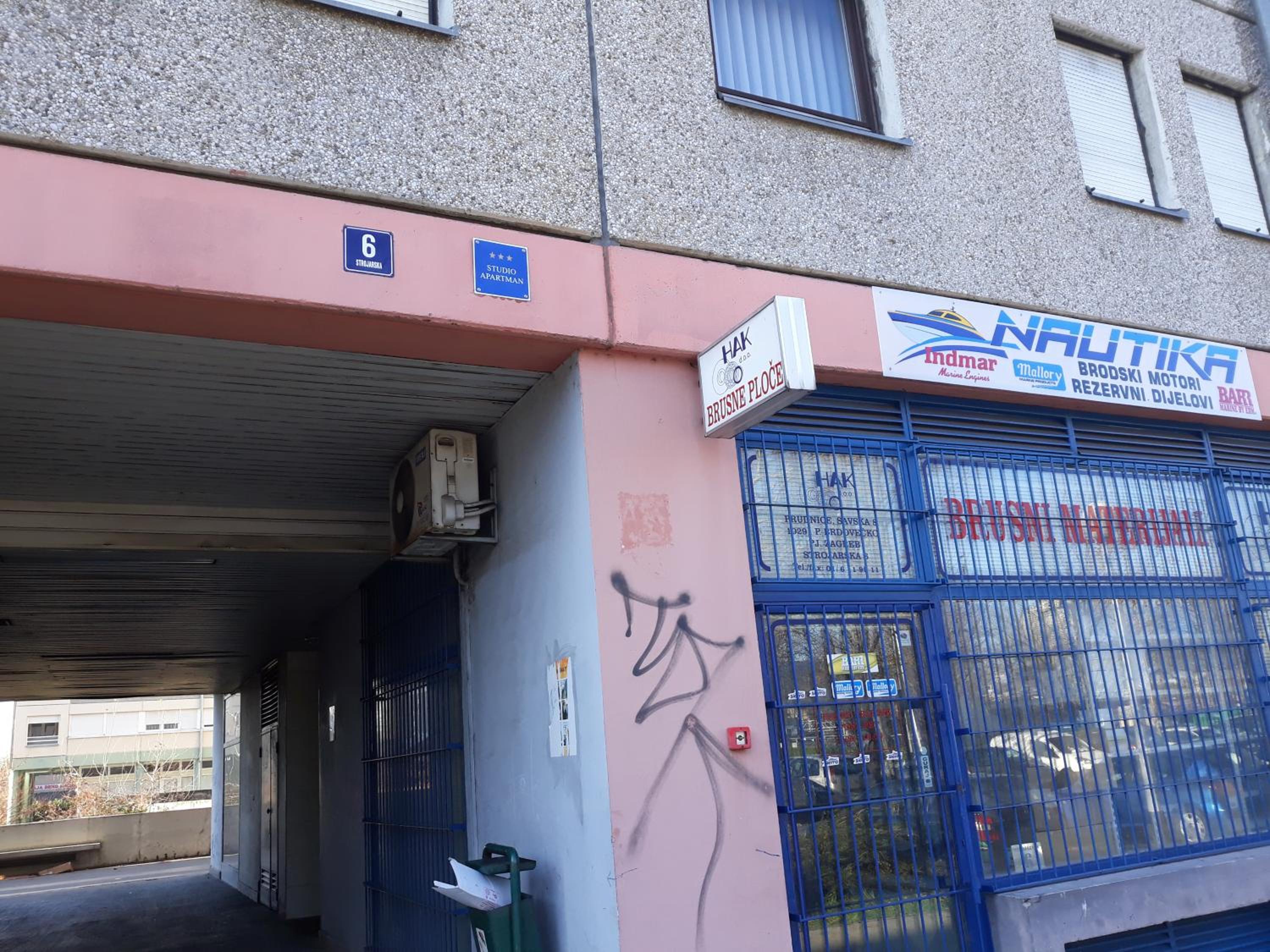 Photo 14