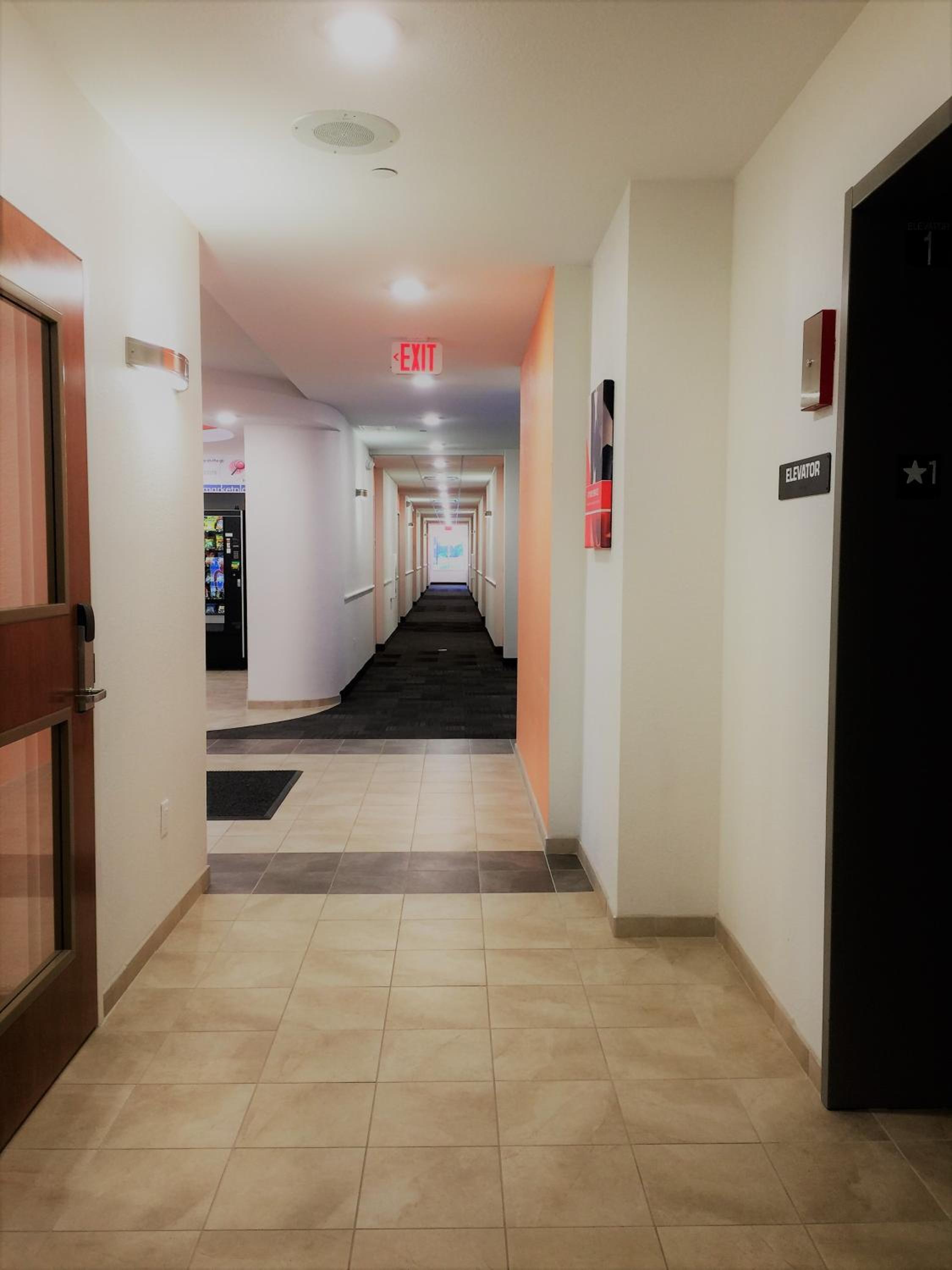 Mankato Vacations - Motel 6-Mankato, MN - Property Image 23