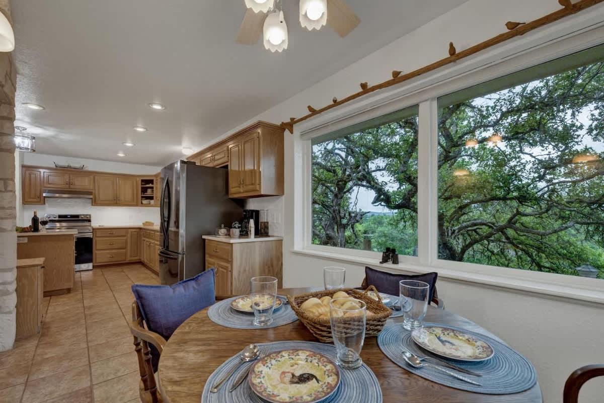 Serene Creek Front Home with Games+Grill!