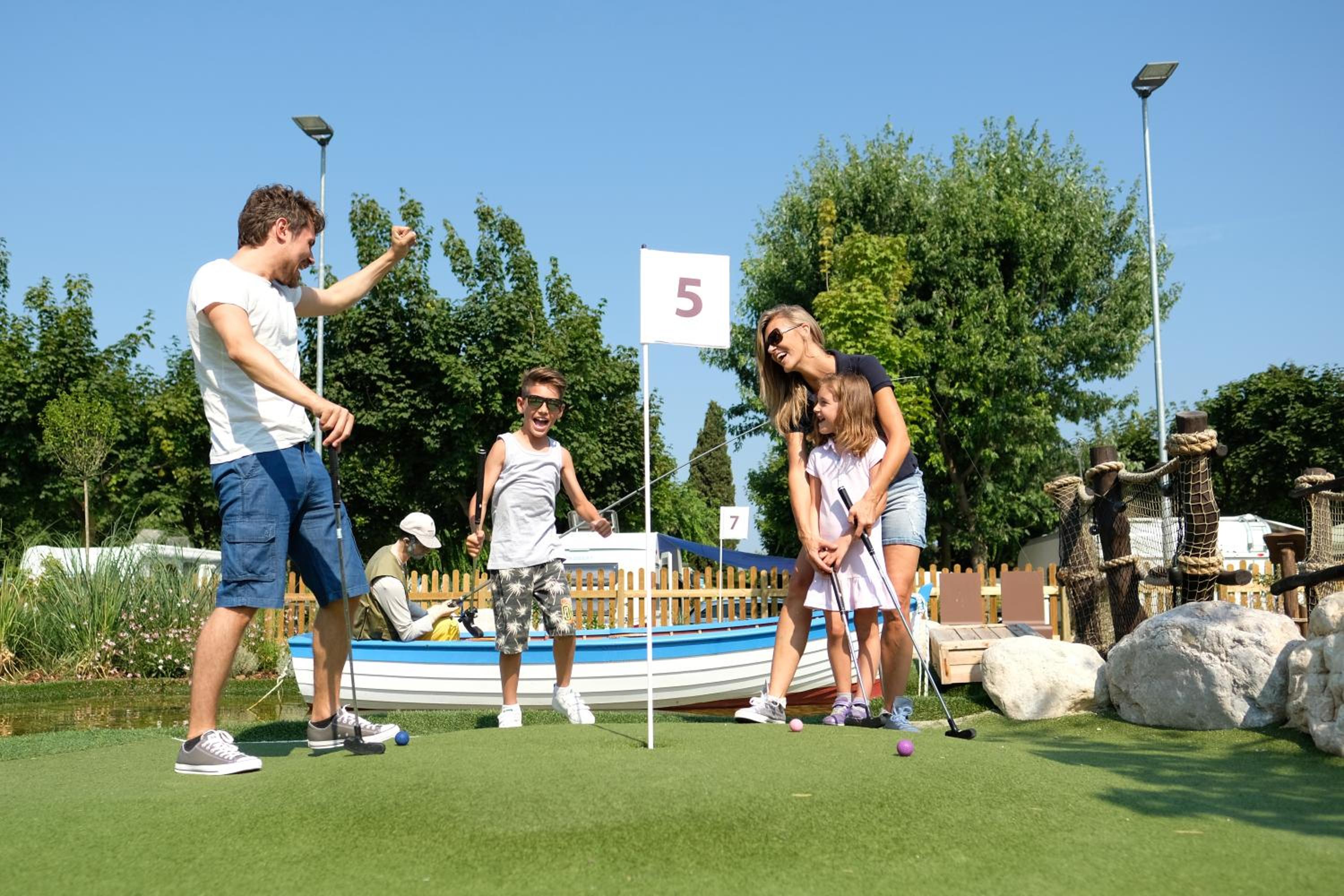 activities & amenities