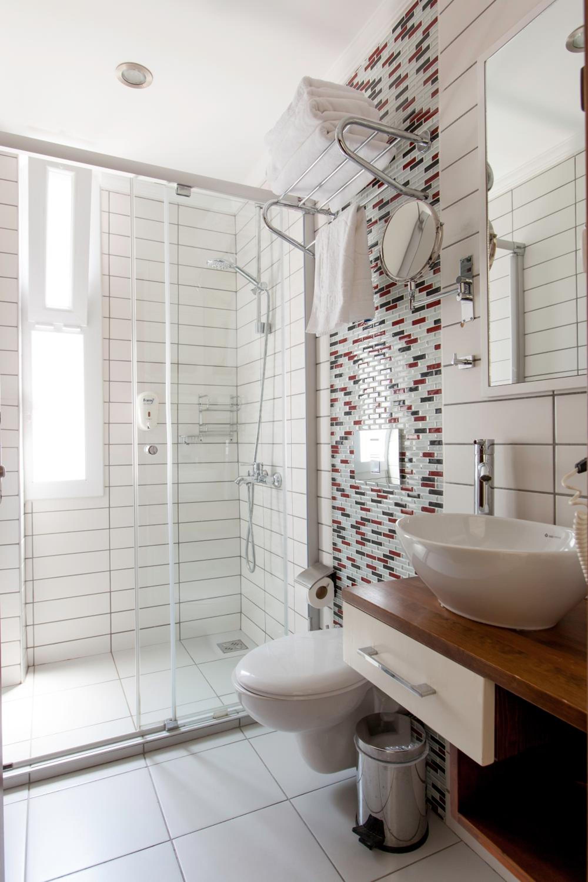 Hideaway - Image 151