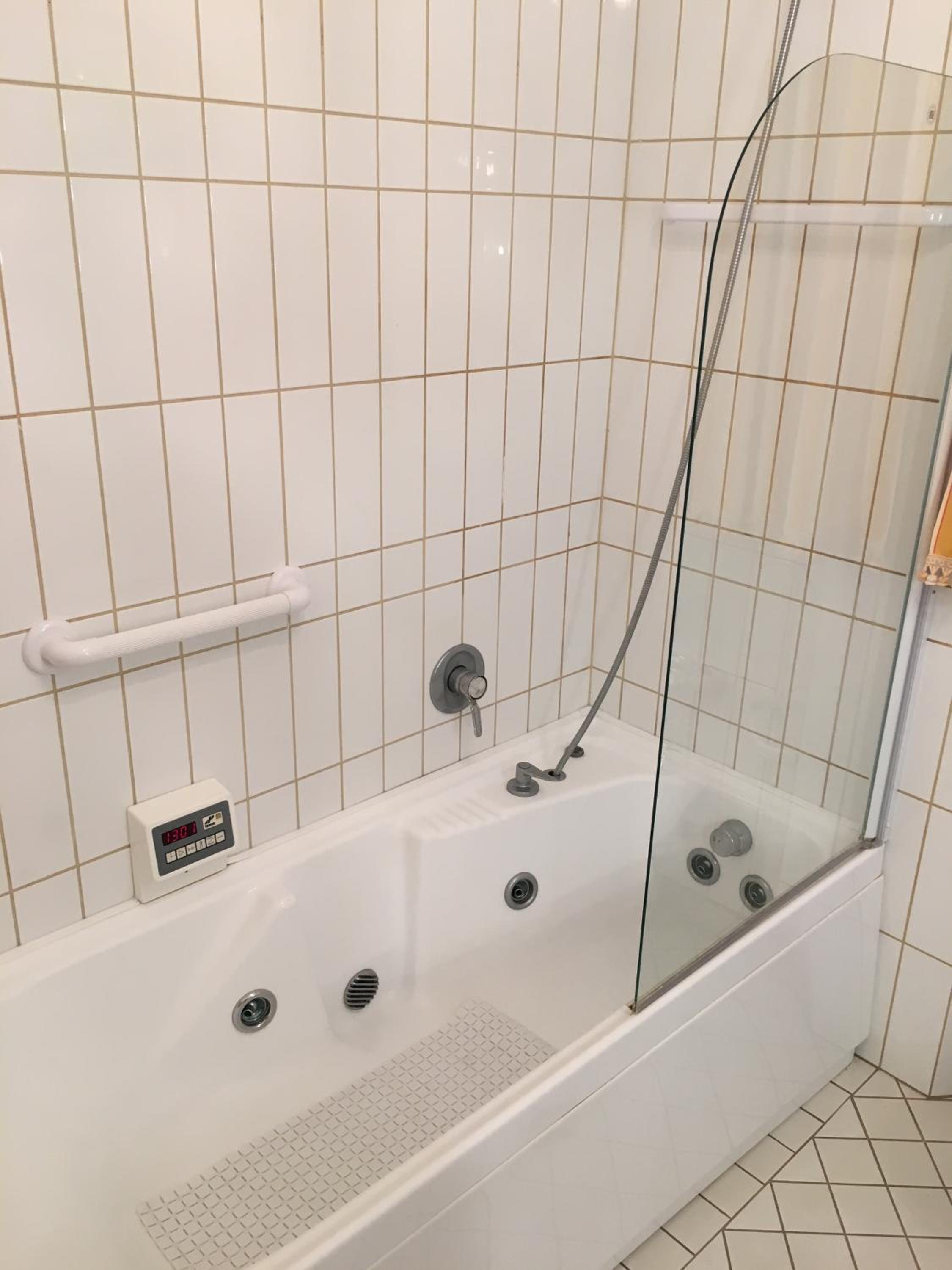 Photo 15