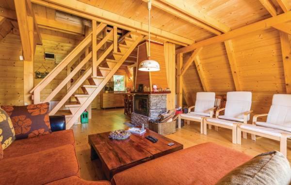House with Pool and Sauna view 5