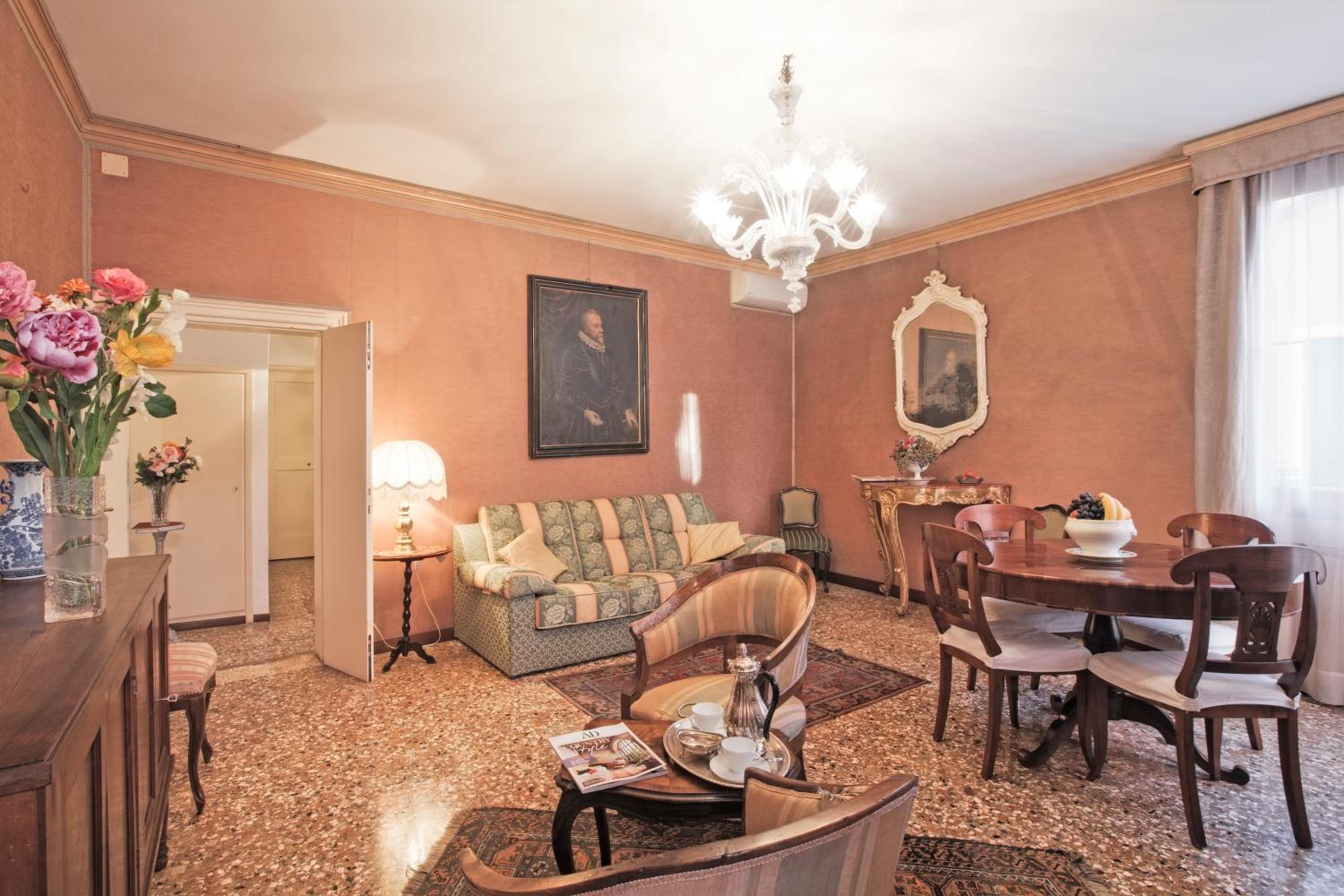 Palazzetto San Lio, Rialto