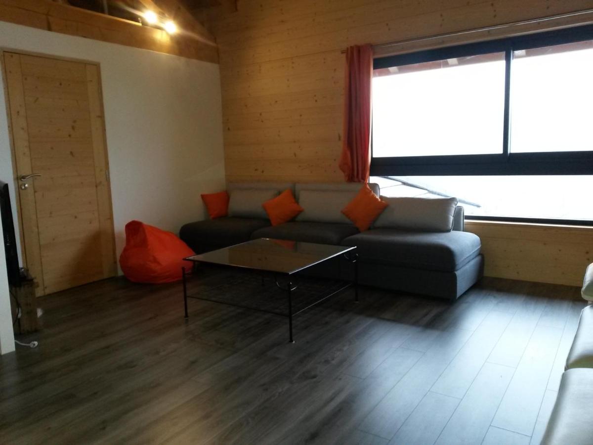 Gite la Quintessence view 3