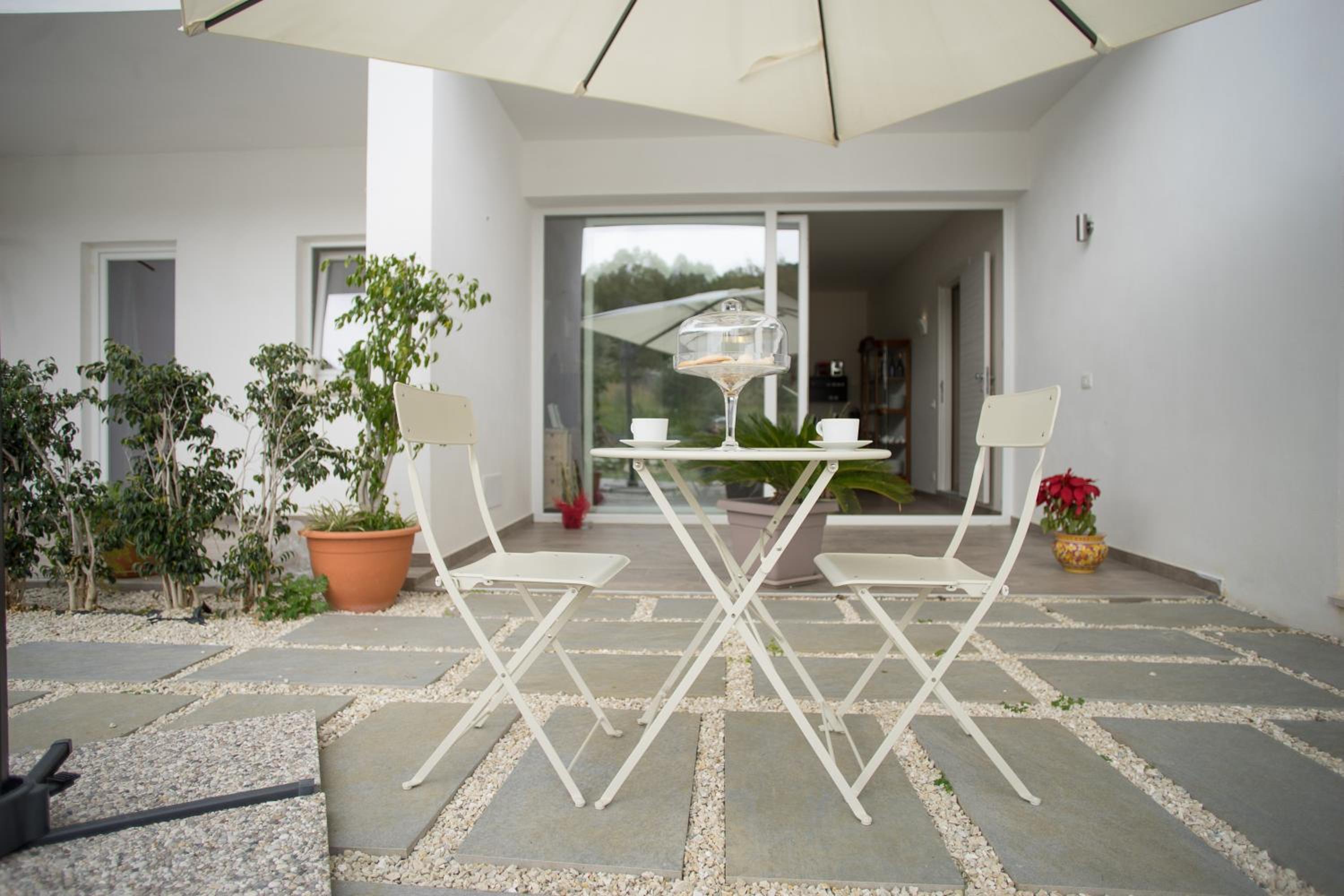 B&B Sorahnia - Design House
